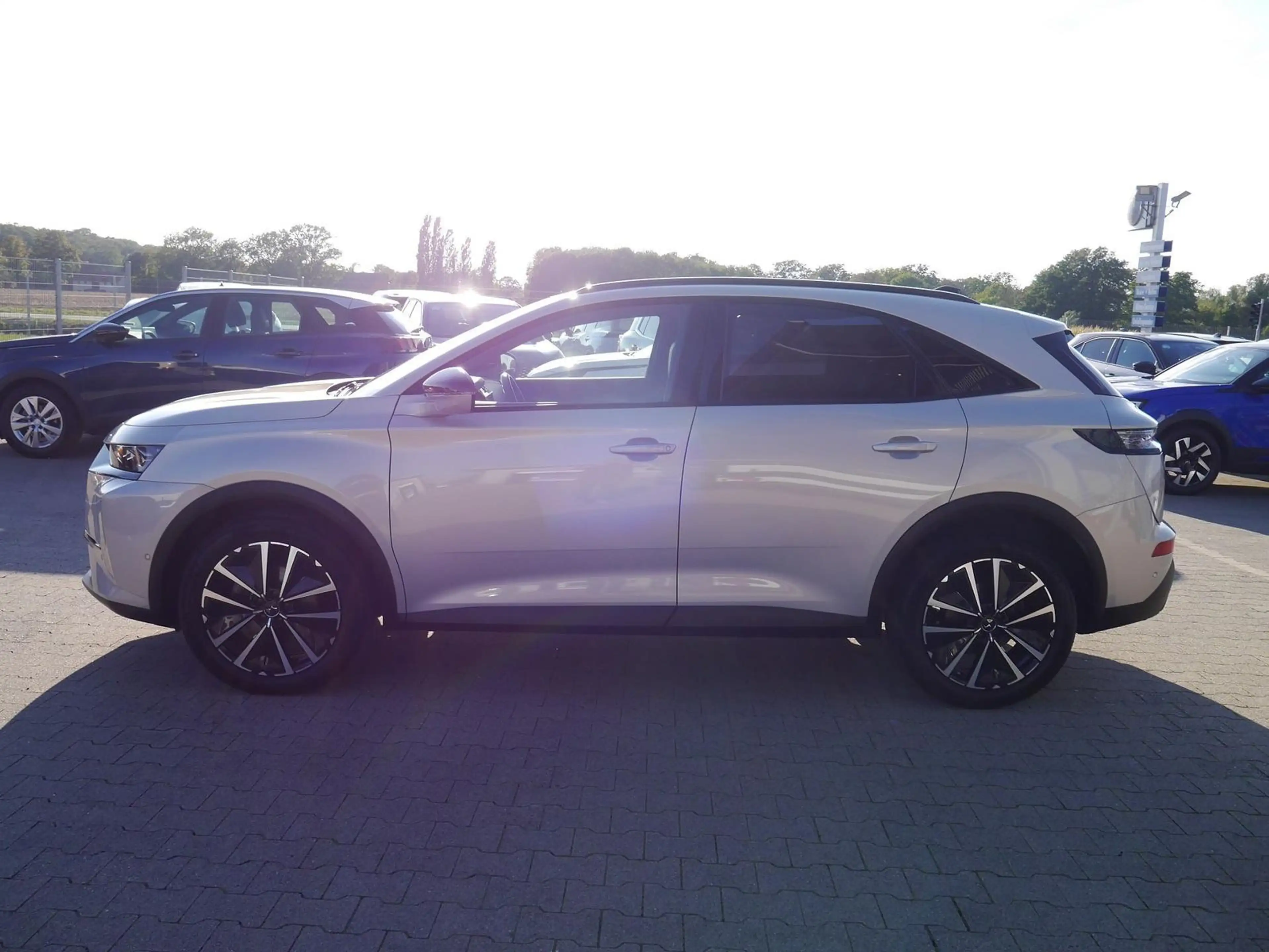 DS Automobiles DS 7 Crossback 7 Blue HDI 130 "OPERA" Navi/Leder/PANO/AHK — photo 3