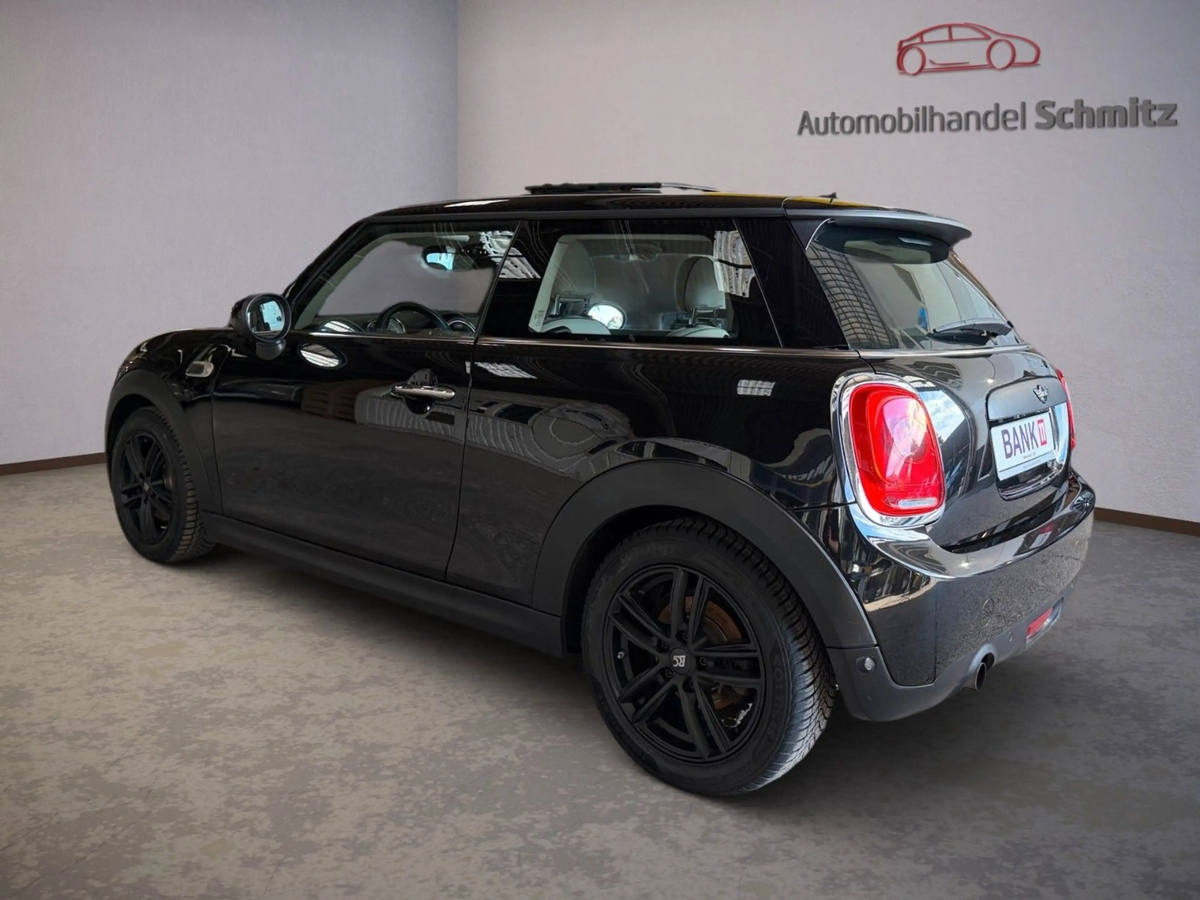 MINI One Panorama/Vollleder/PDC/Go-Kart Modus *TOP* — photo 7