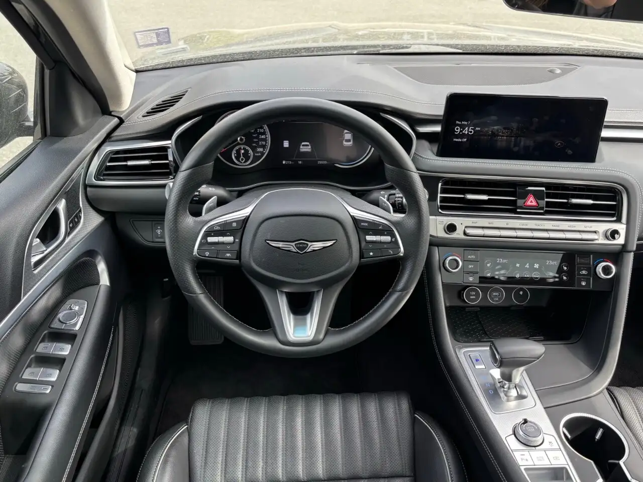 Genesis G70 снимка Genesis G70