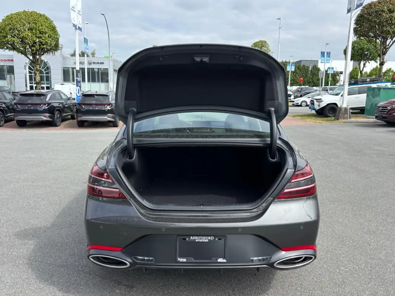 Genesis G70 снимка Genesis G70
