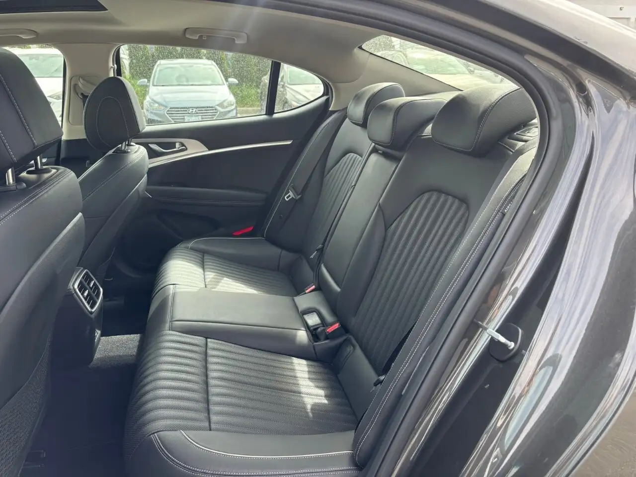 Genesis G70 снимка Genesis G70