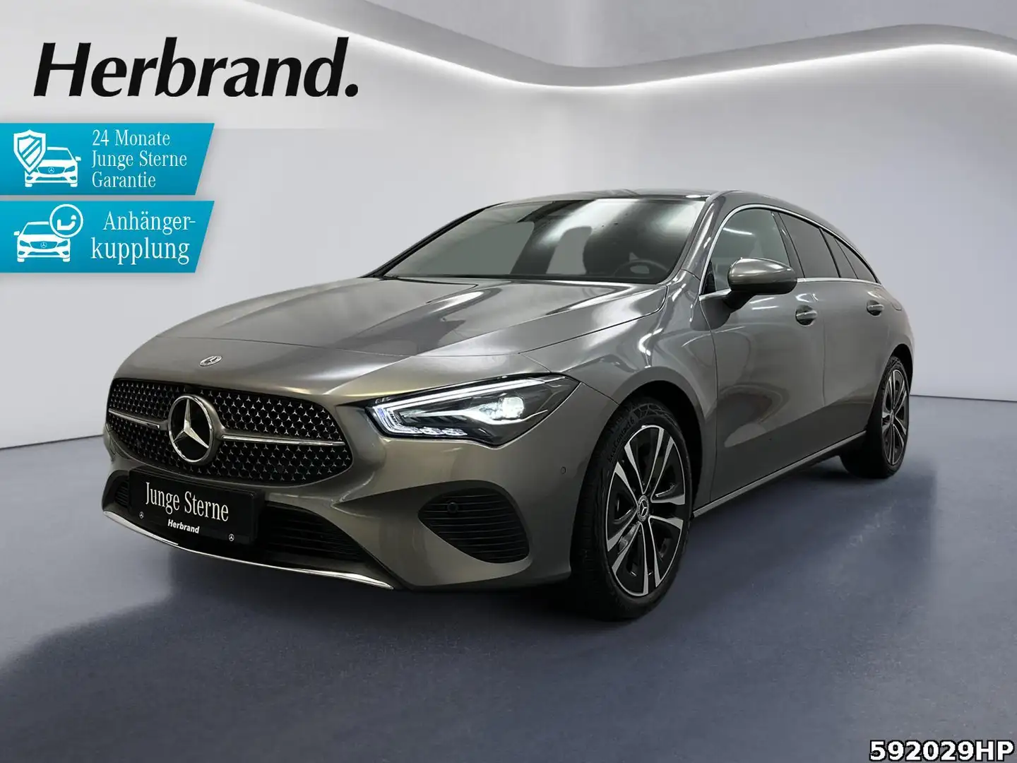 Mercedes-Benz CLA 200 Progressive DISTRONIC AHK Grau - 1