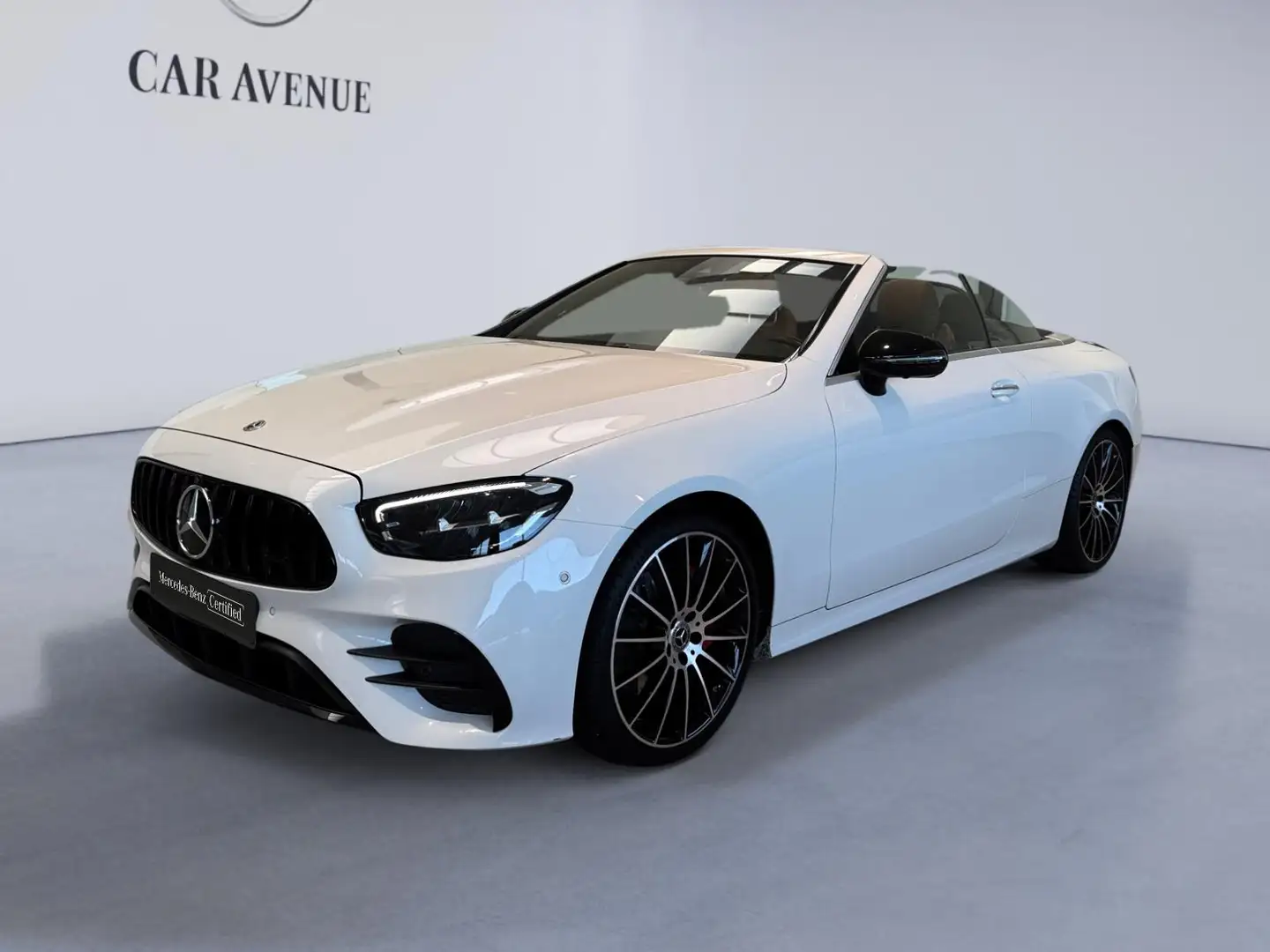 Mercedes-Benz E Cabrio AMG Line Blanc - 1