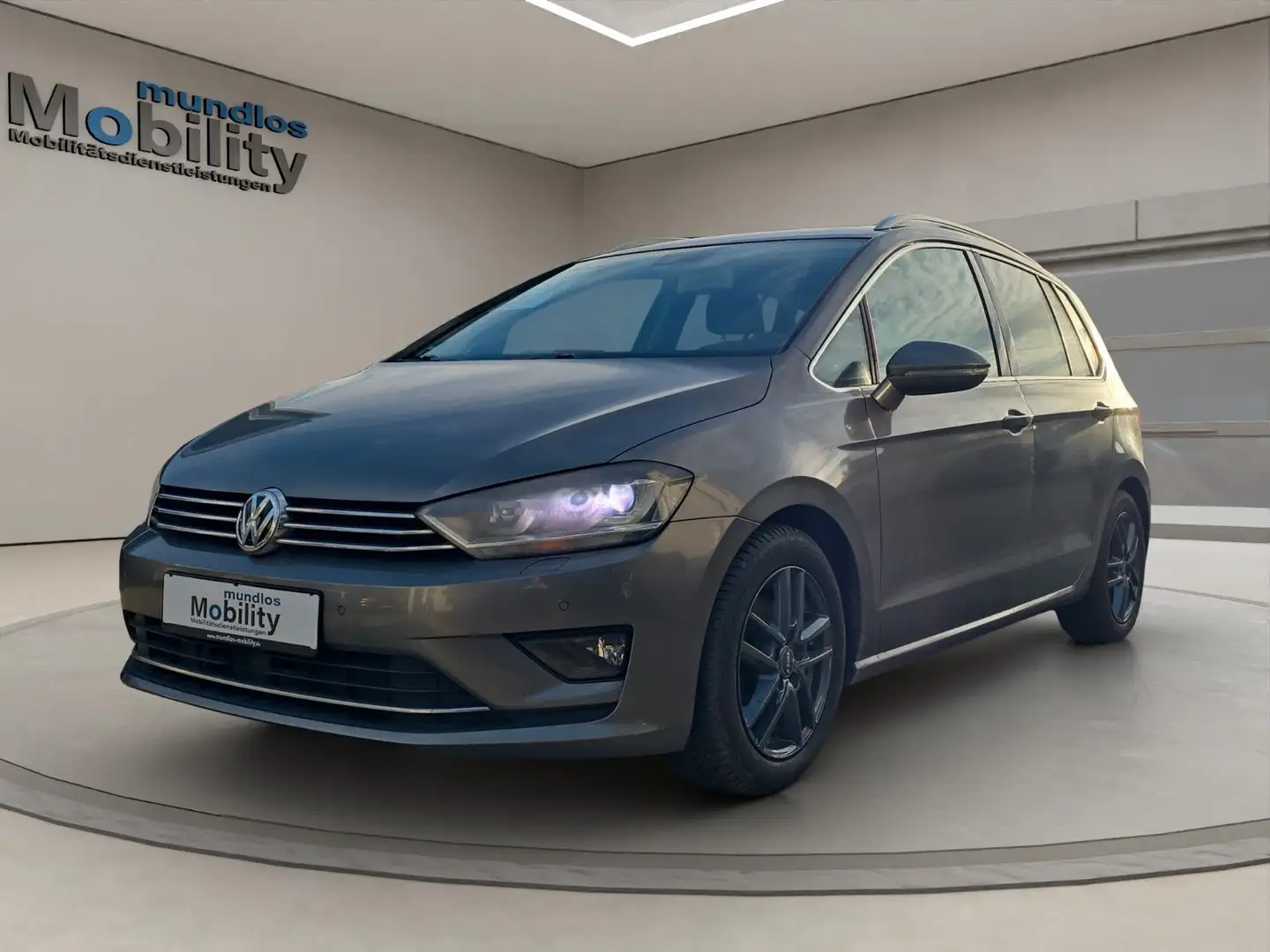 Volkswagen Golf Sportsvan 2.0 TDI Xenon Lane Pano ACC AHK Gris - 1