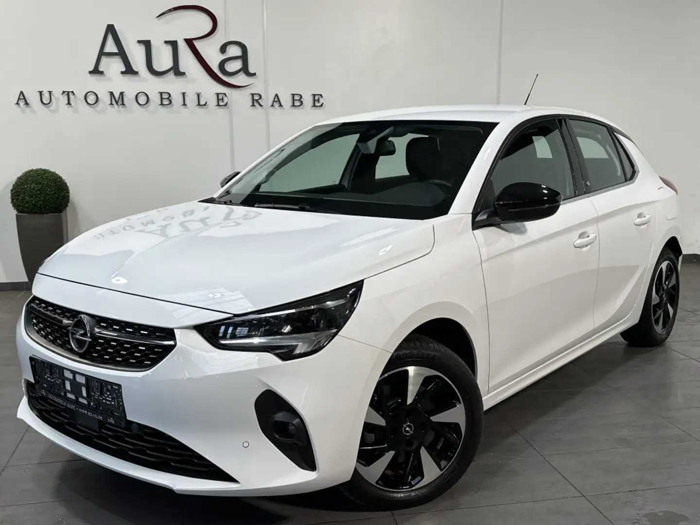 Opel Corsa e Elegance NAV+LED+CARPLAY+DAB+180°+ACC+PP Weiß - 1