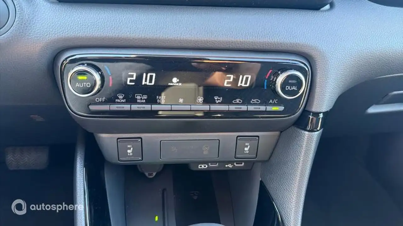 Toyota Yaris Yaris — photo 19