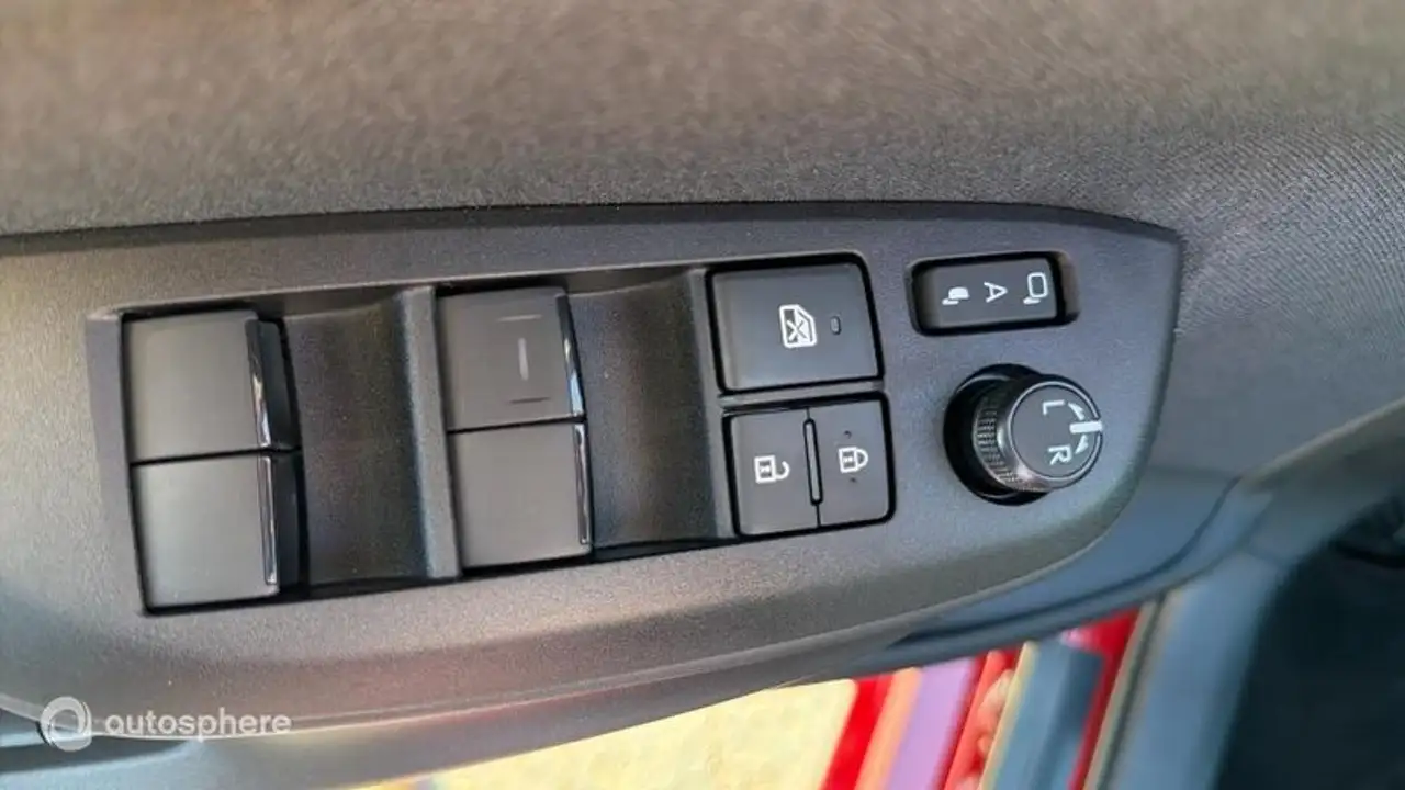 Toyota Yaris Yaris — photo 16