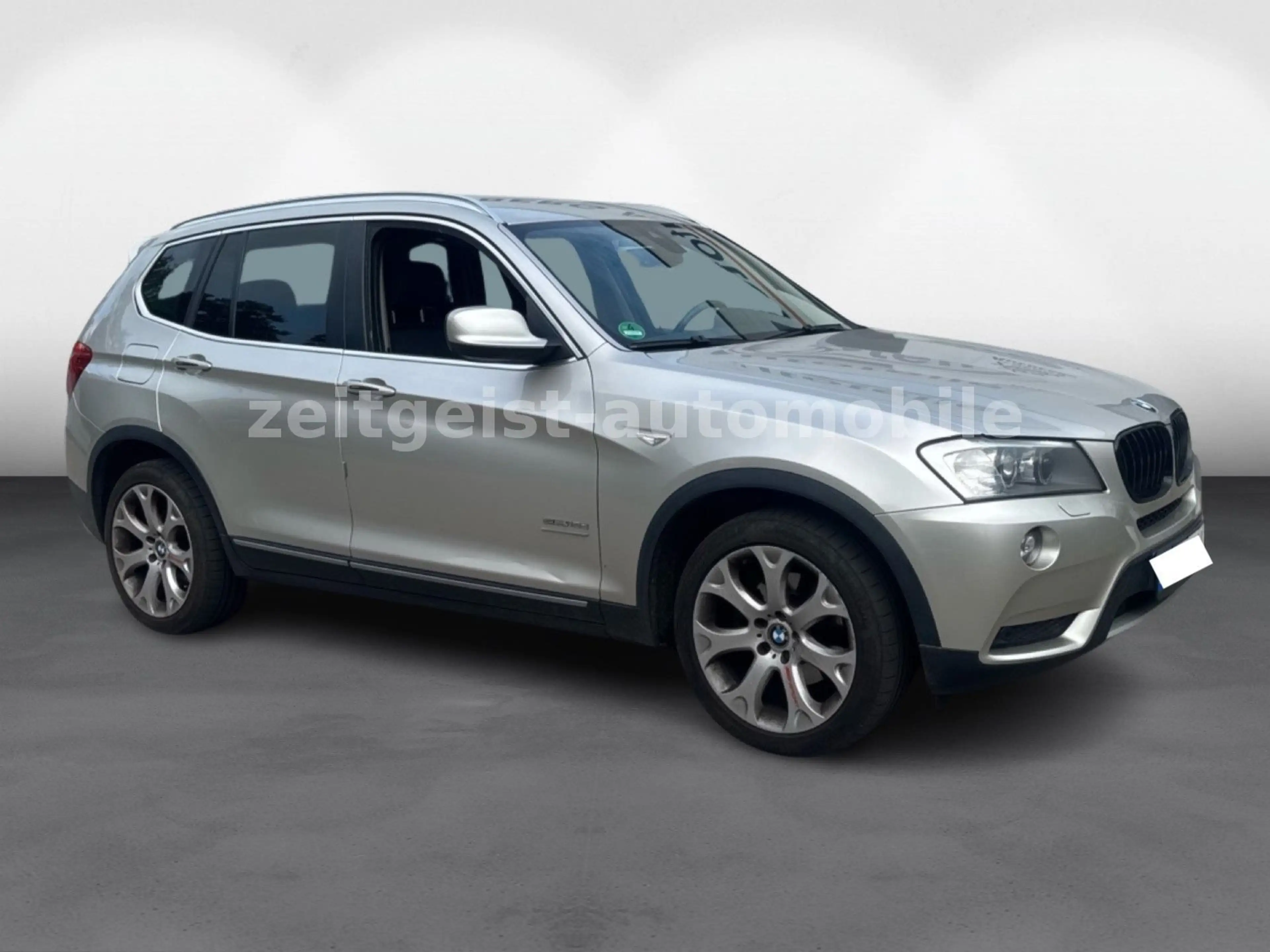 BMW X3 sDrive 18 d*TÜV & SERVICE NEU*LEDER* — photo 3