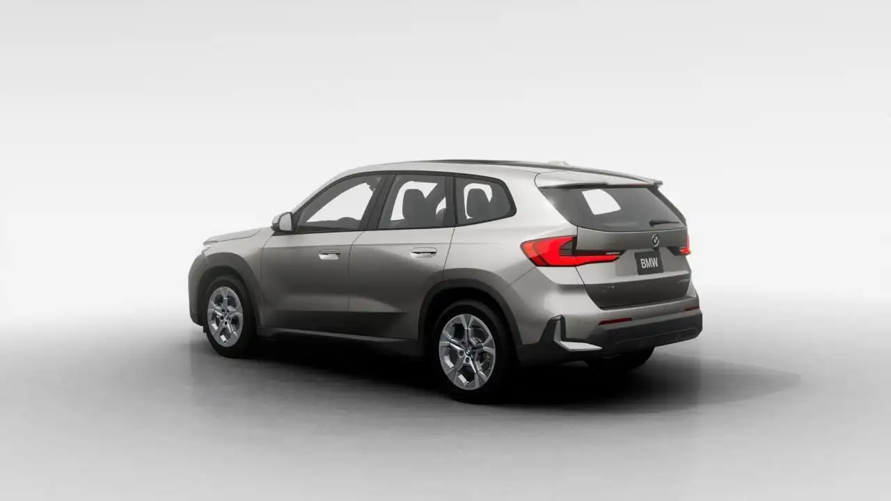 BMW X1 снимка BMW X1