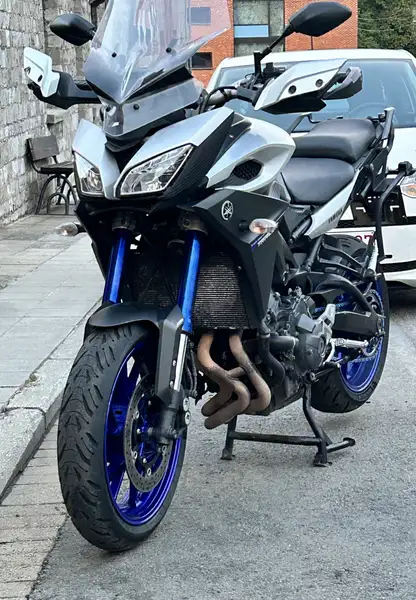 Yamaha TRACER 900