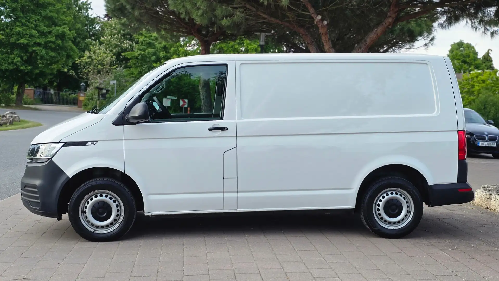 Volkswagen T6.1 Transporter Kasten 2.0 TDI 150PS SHZ PDC LKW SERVICE NEU 1HAND Bianco - 2