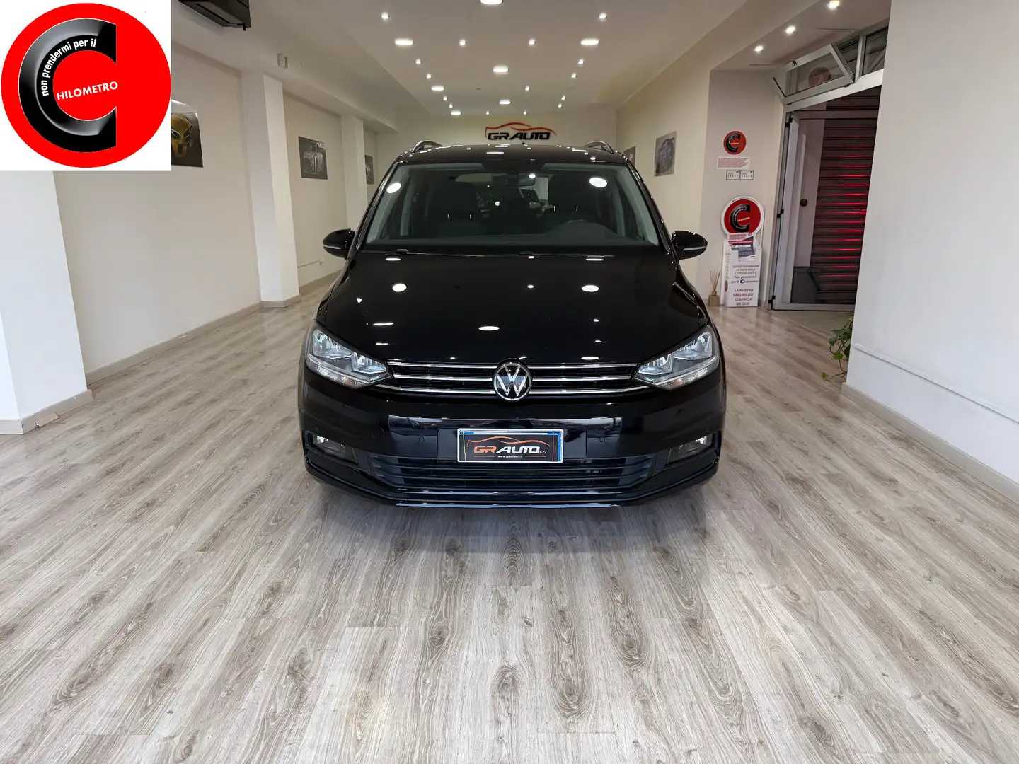 Volkswagen Touran 2.0 TDI 150 CV SCR DSG Business BlueMotion Technol Nero - 2