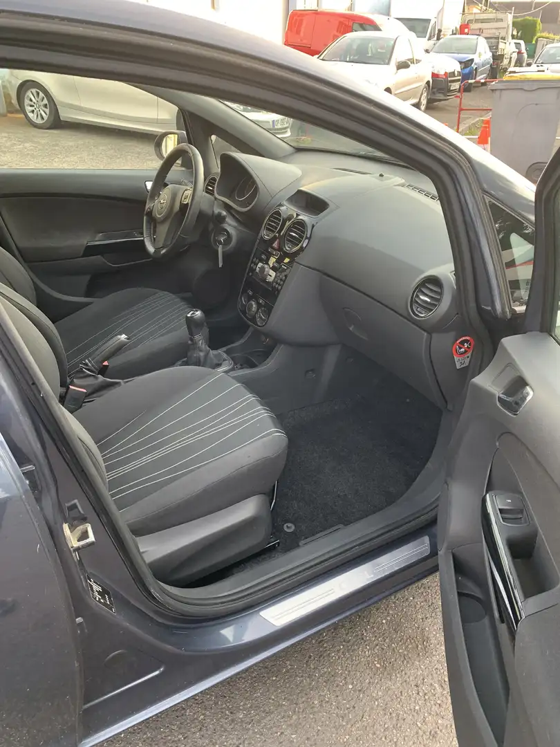 Opel Corsa 1.2 - 85 Twinport Essentia - 1