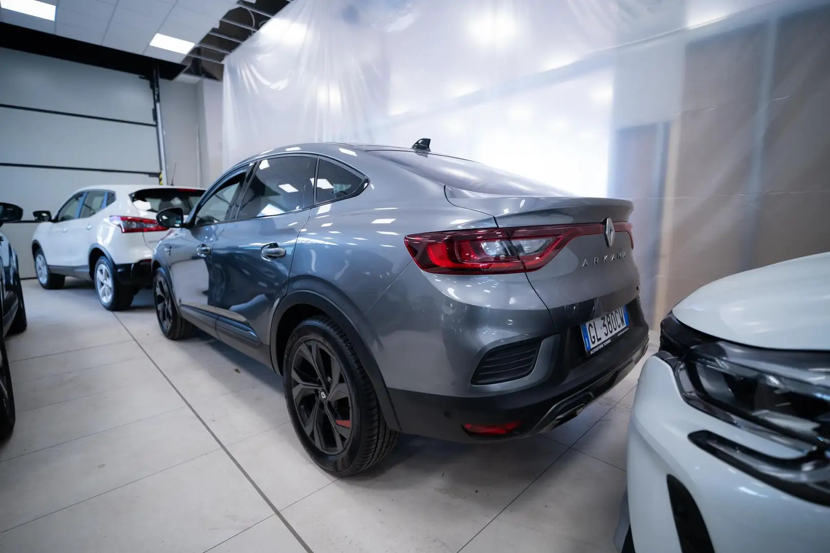 Renault Arkana 1.6 E-Tech full hybrid R.S. Line Fast Track 145cv Grigio - 1