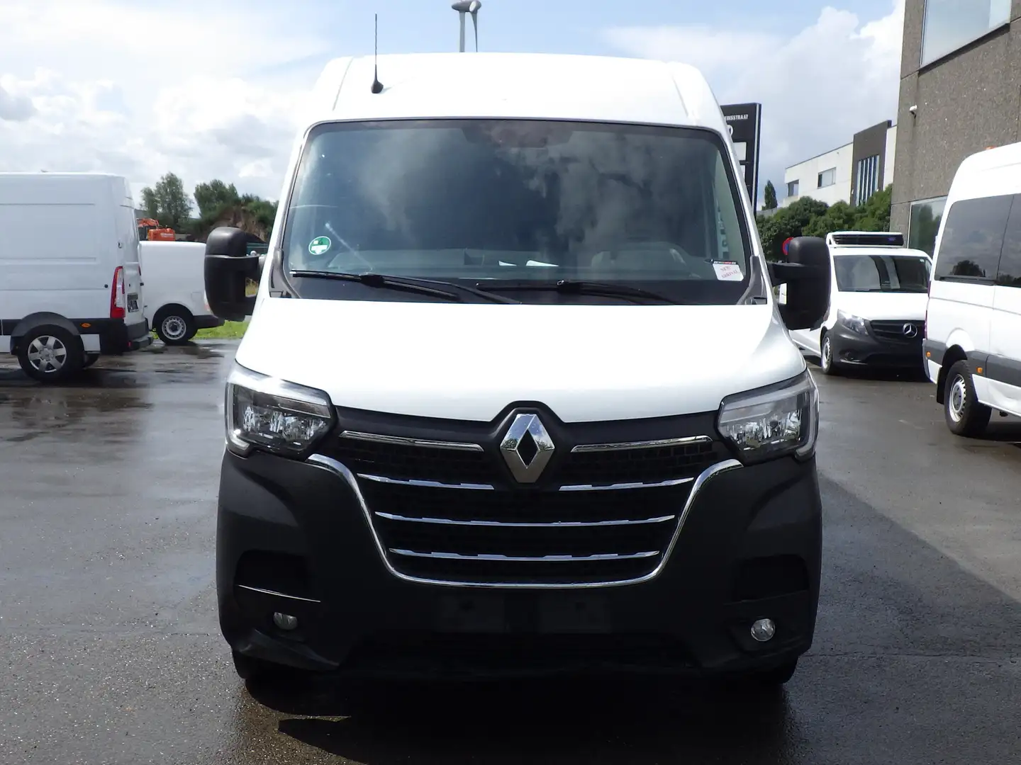 Renault Master ( Stock ID 58599) Weiß - 2