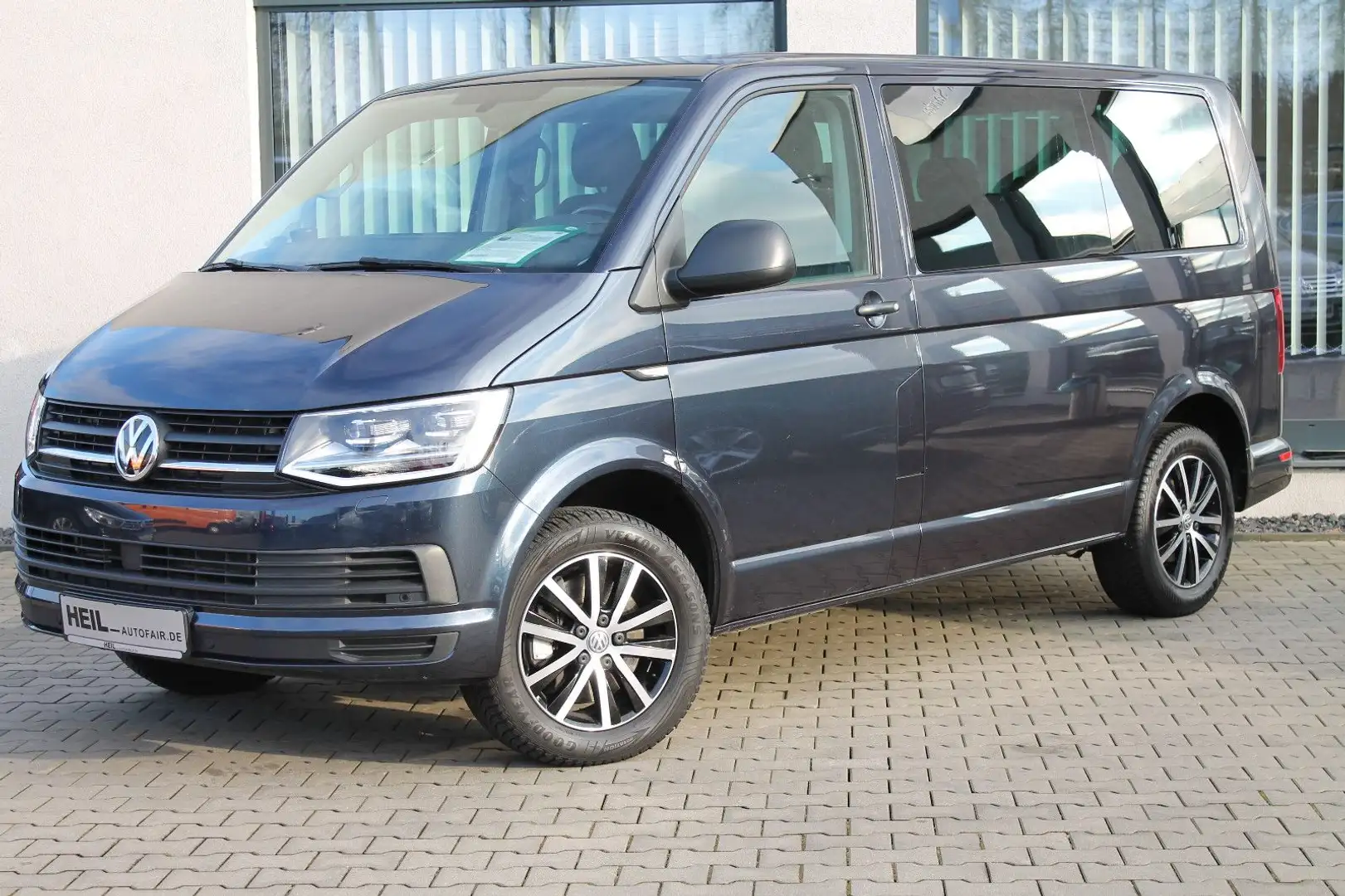 Volkswagen T6 Multivan *7 SITZE*NAVI*LED*AHK*PDC*APP Blau - 1