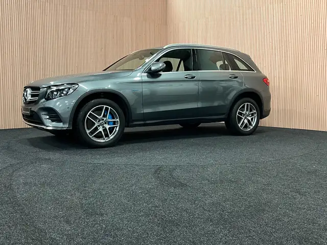 Mercedes-Benz GLC 350 GLC 350 e 4Matic 7G-TRONIC AMG Line| Navi| Led|