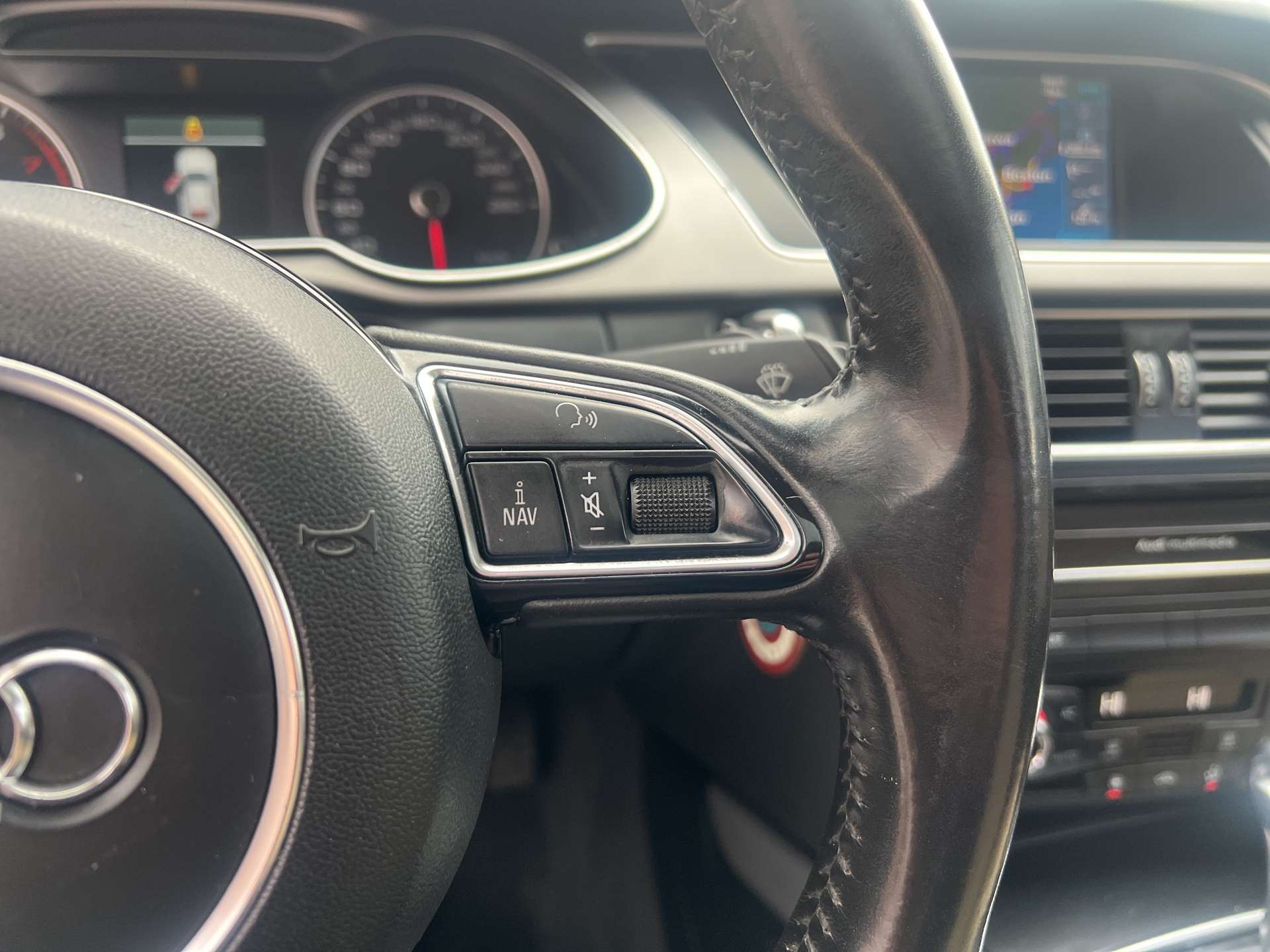 2013 Audi A4 Premium Quattro thumb 17