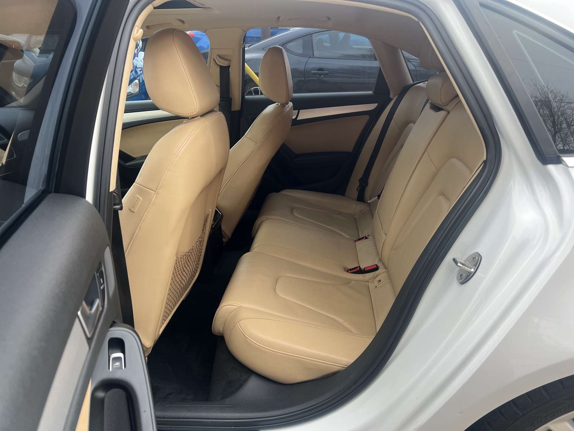 2013 Audi A4 Premium Quattro thumb 10