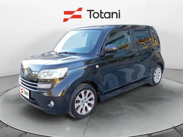 Daihatsu Materia 1.5 TaKa