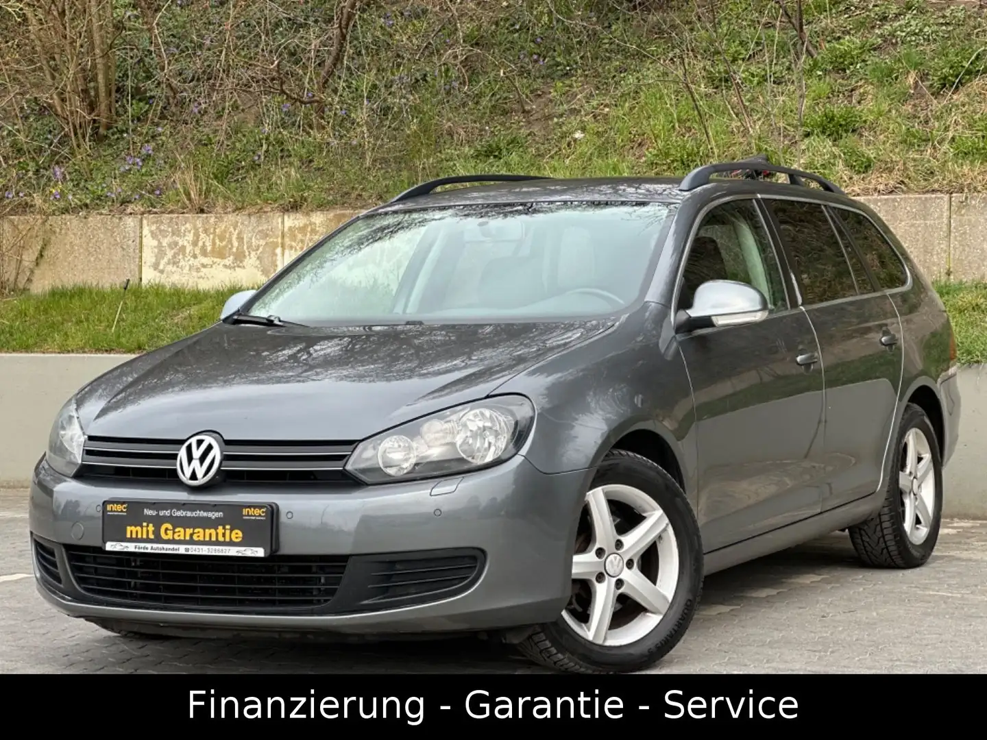 Volkswagen Golf 1.6 TDI Variant/KLIMAAUTO/TÜV 06/25 Gris - 1