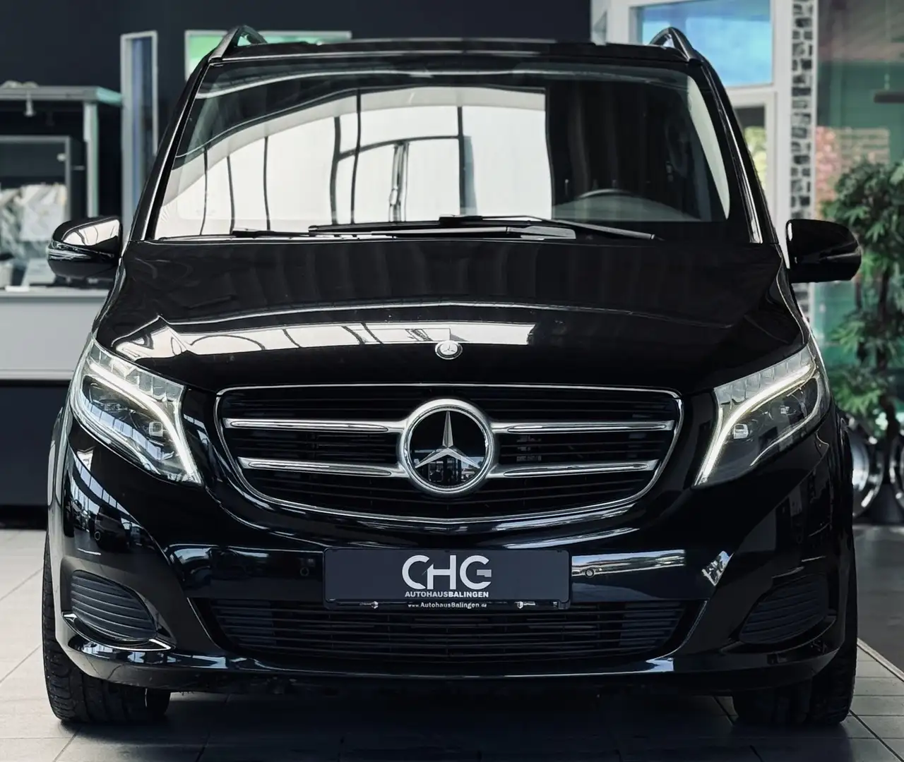 Mercedes-Benz V 220 CDI SPORT Lang ACC|KAMERA|SHZ|NAVI|HIGH-LED| Negru - 2