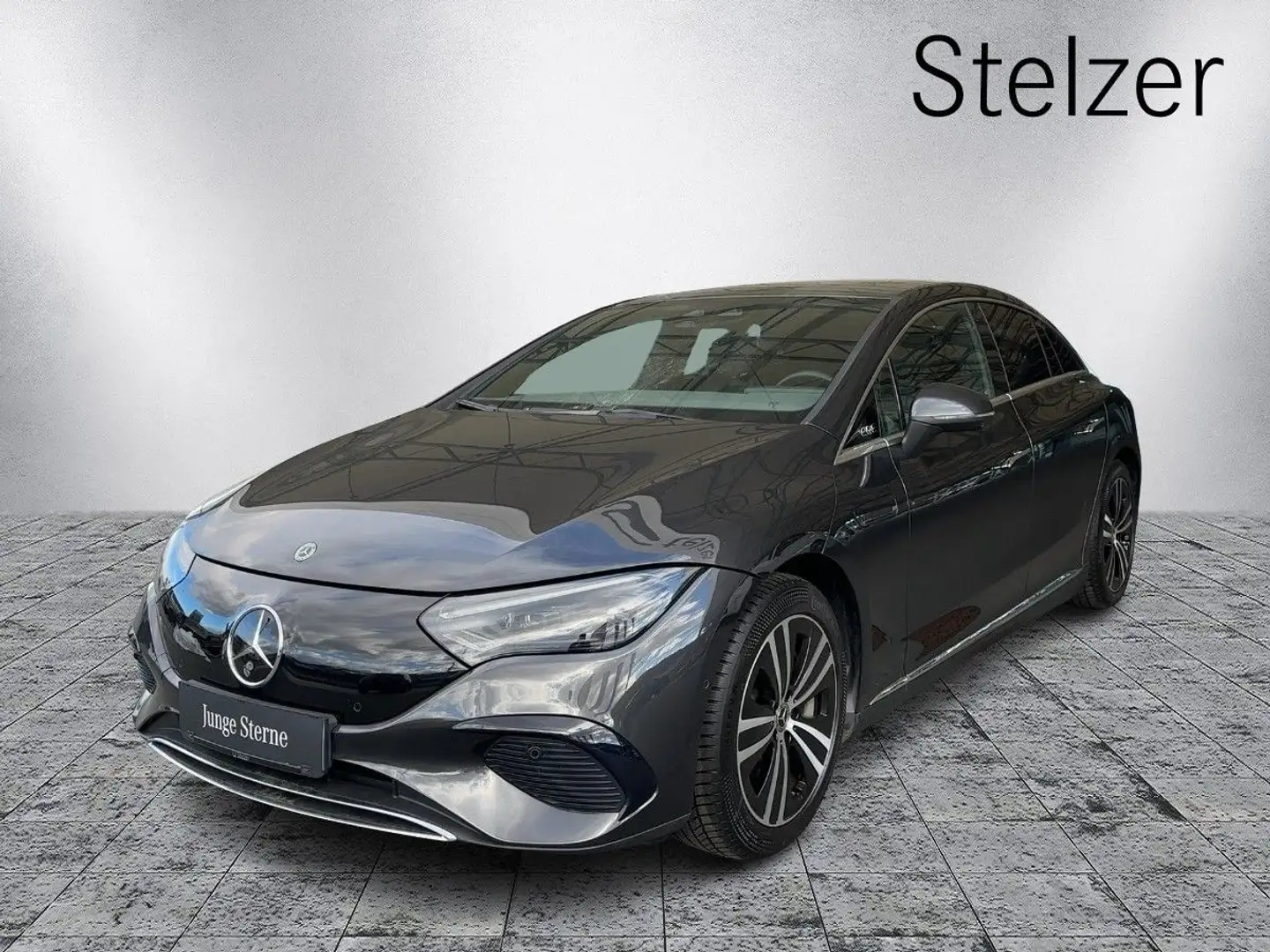 Mercedes-Benz EQE 300 Österreich-Edition Distr KeyGo PTS Ambi Grau - 1