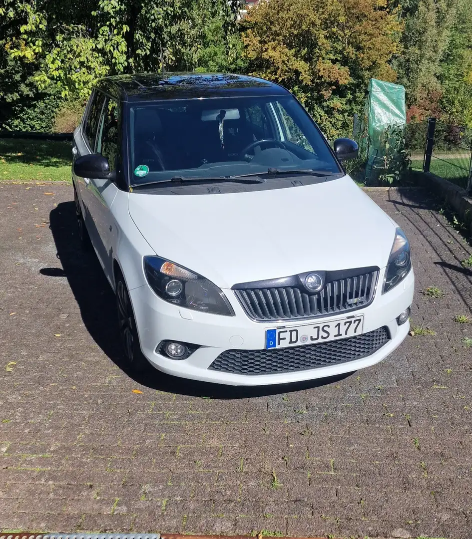 Skoda Fabia 1.4 TSI DSG RS Weiß - 1