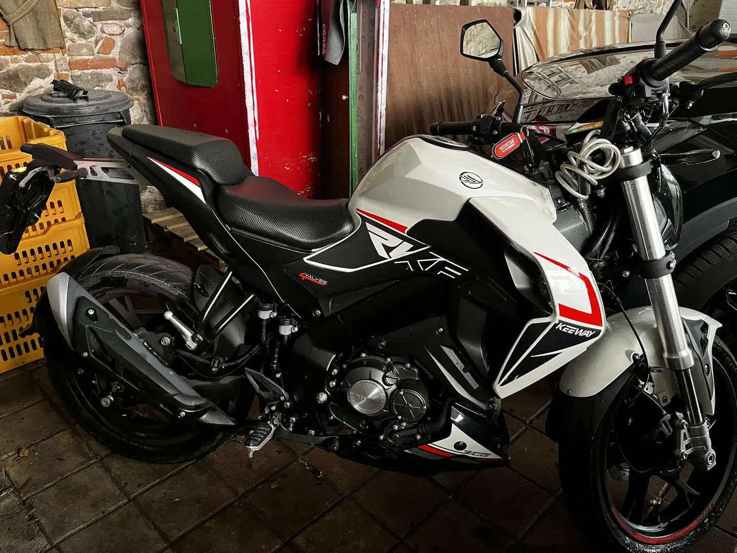 Keeway RKF 125 Blanco - 1