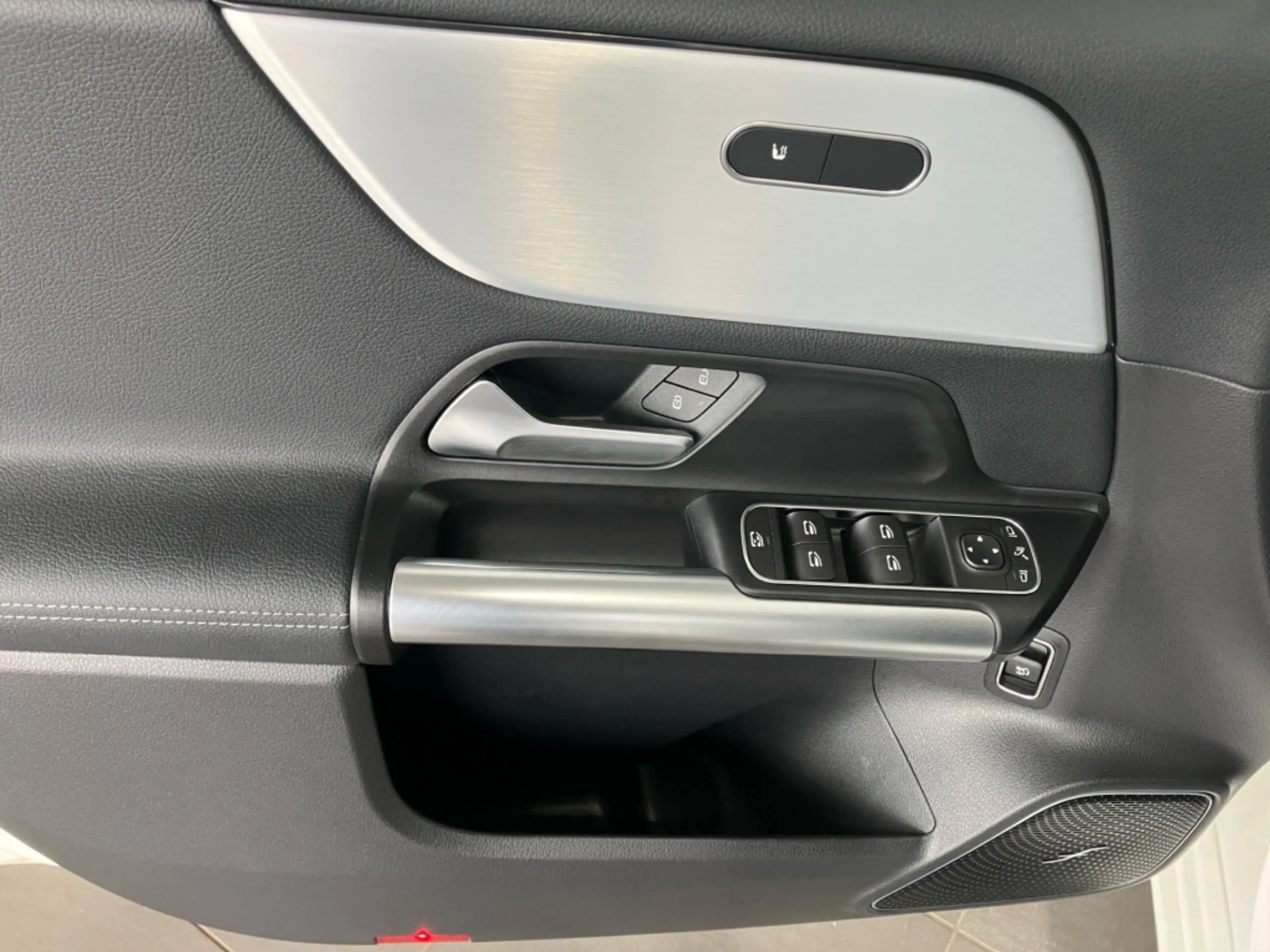 Mercedes-Benz B 220 4M Progressive+Standhz+Burmester+EASY-PACK — photo 15