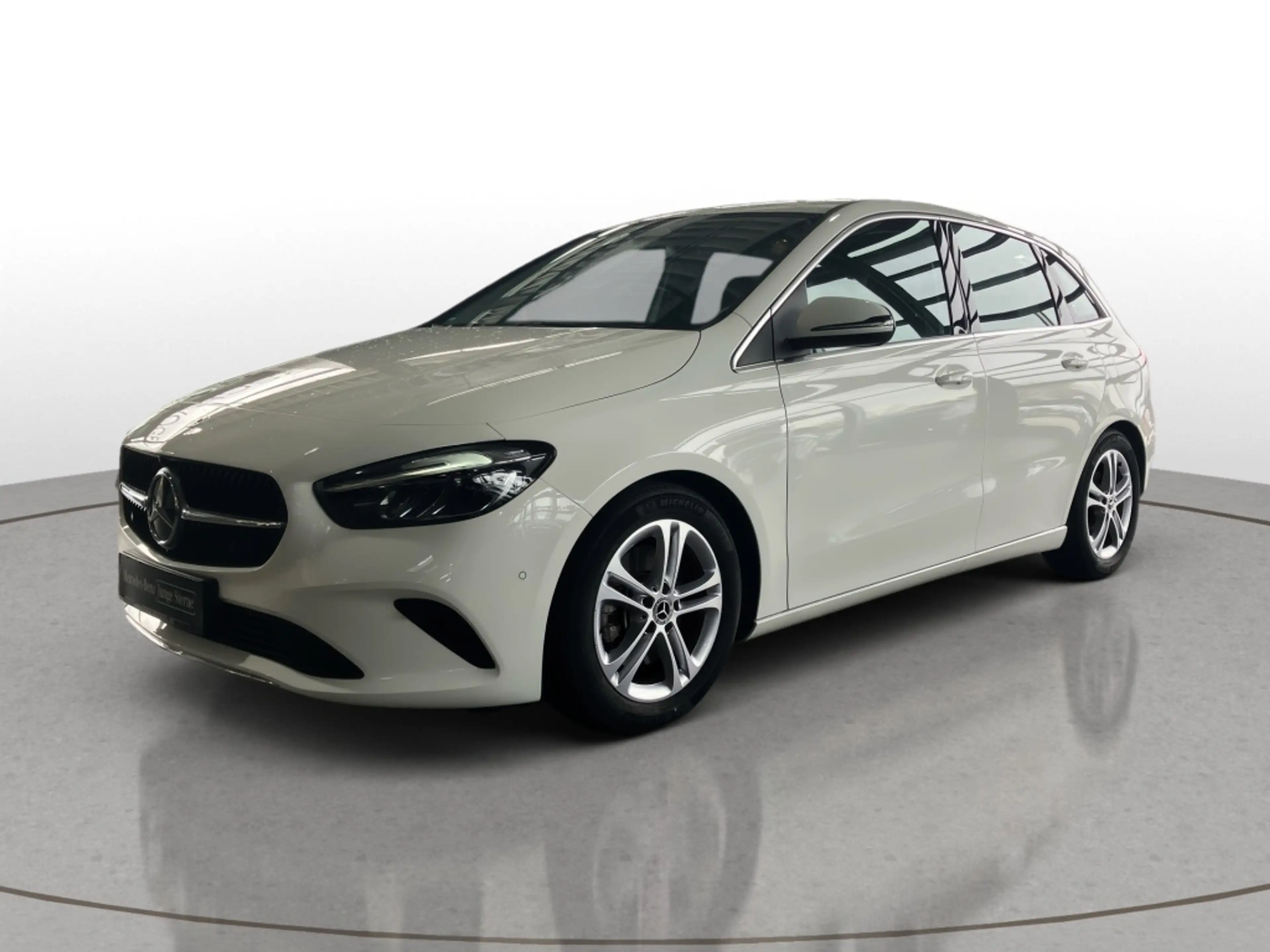 Mercedes-Benz B 220 4M Progressive+Standhz+Burmester+EASY-PACK — photo 2