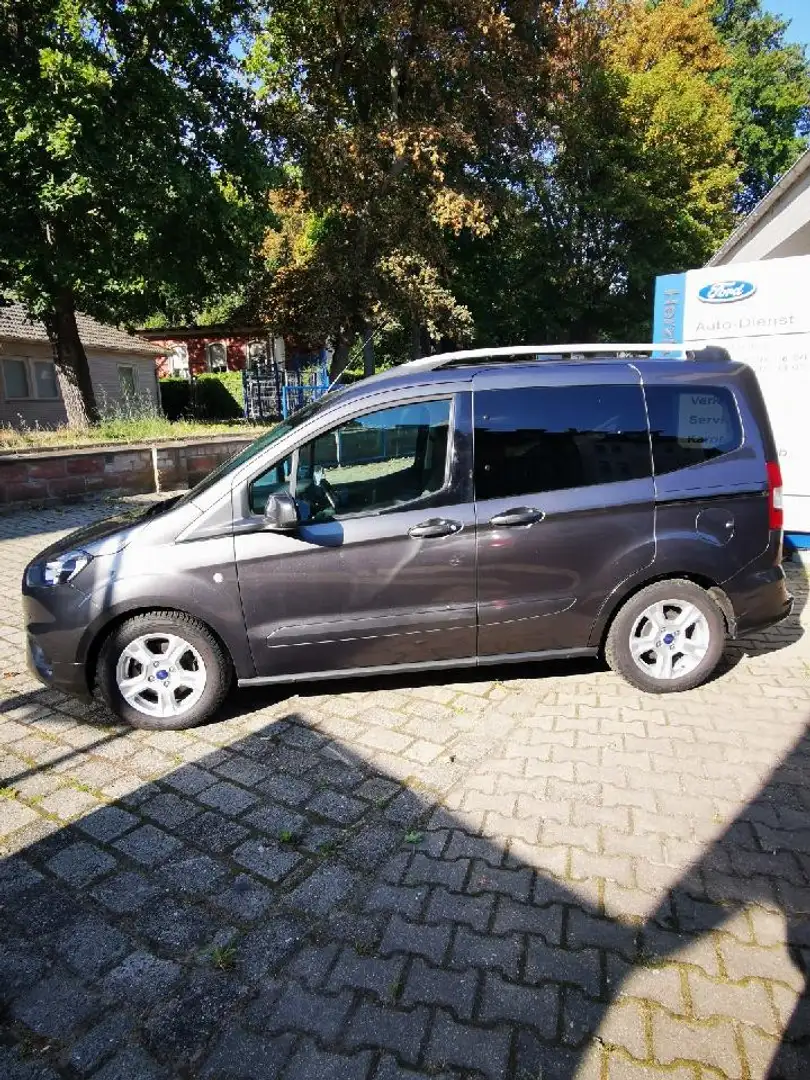 Ford Tourneo Courier Trend Diesel Gris - 2