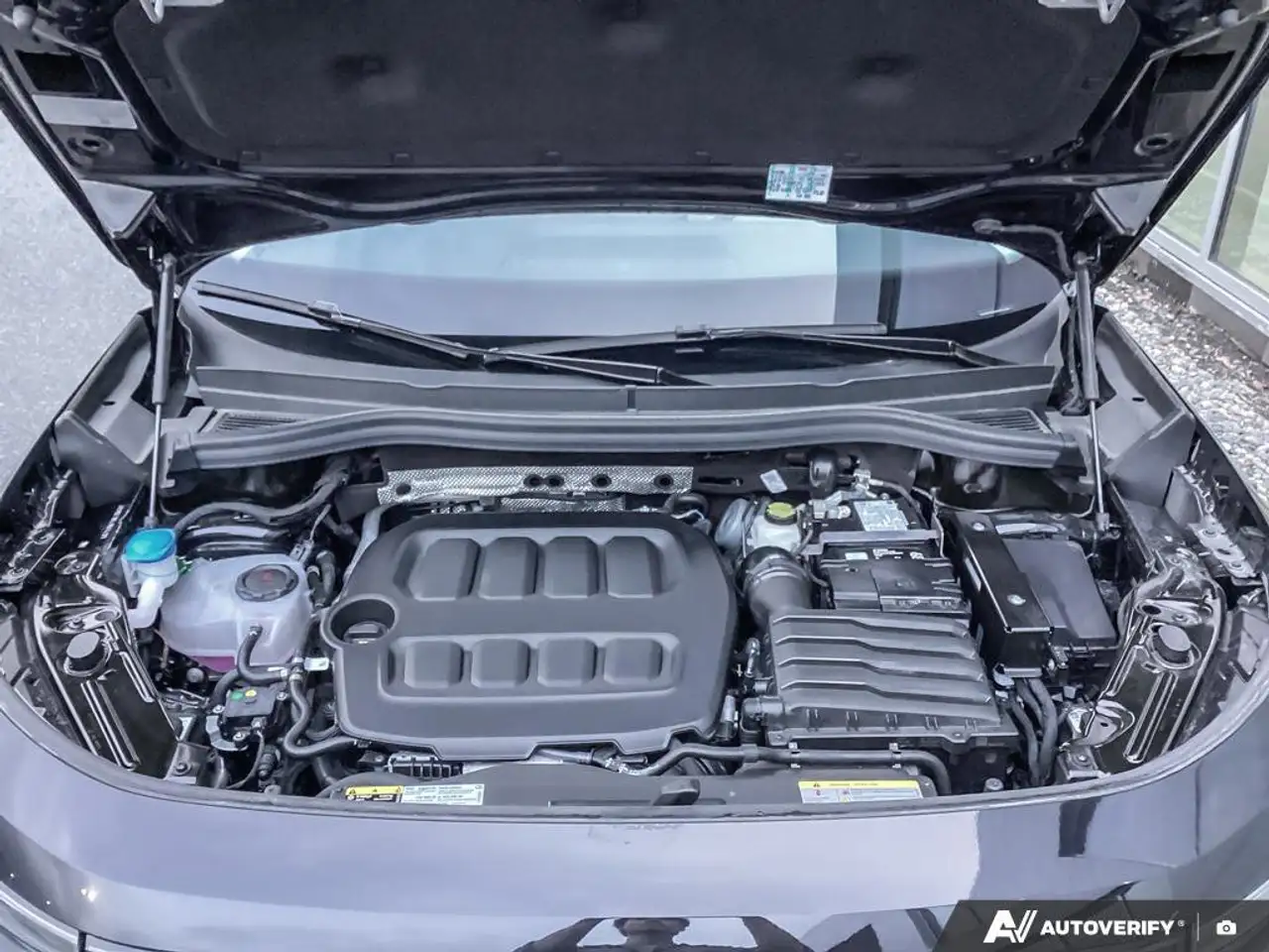 Volkswagen Tiguan снимка Volkswagen Tiguan