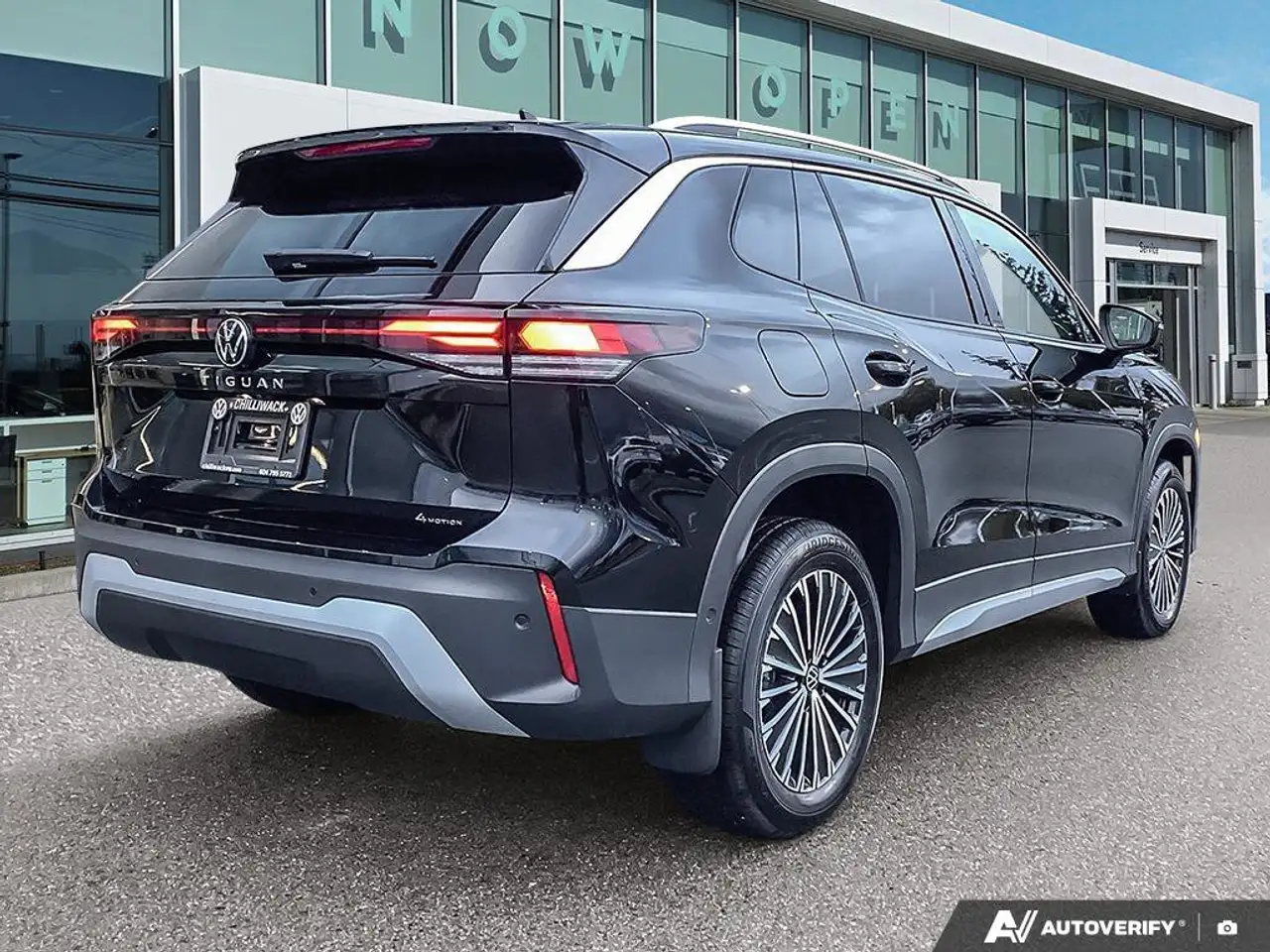Volkswagen Tiguan снимка Volkswagen Tiguan