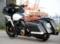 Harley-Davidson Road Glide FLTRXS Special Carbon Edition Fehér - thumbnail 8