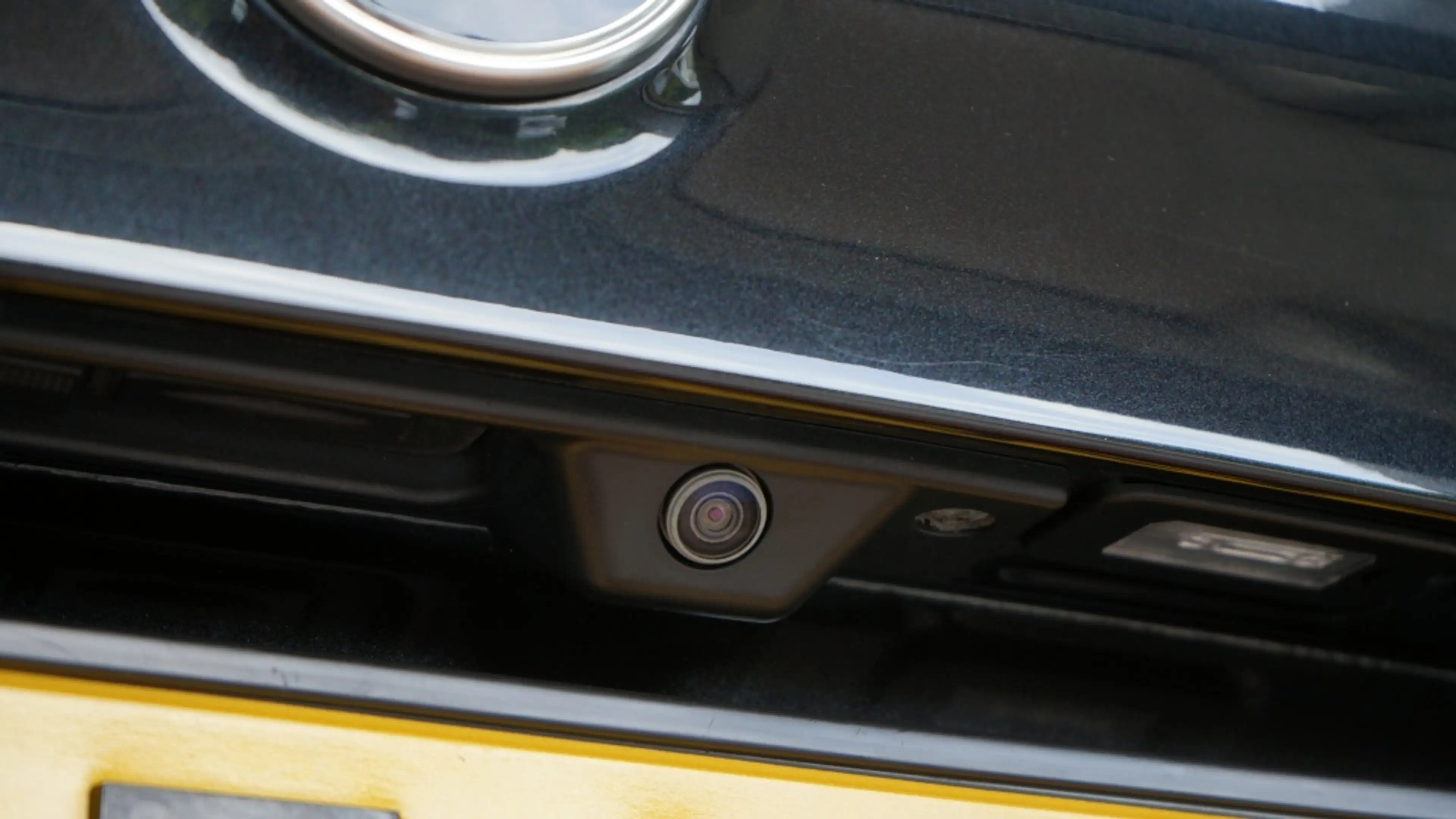 Alfa Romeo Giulia 2.0T TI | Flippers | Leer | H&K | Leder dash | Tre — photo 19