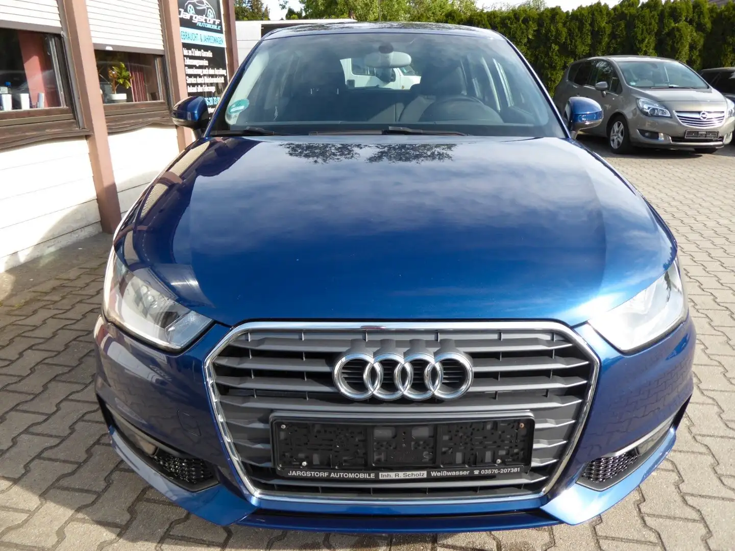 Audi A1 Sportback  jährl. KFZ Steuer 152 Euro/ HU neu Blau - 1