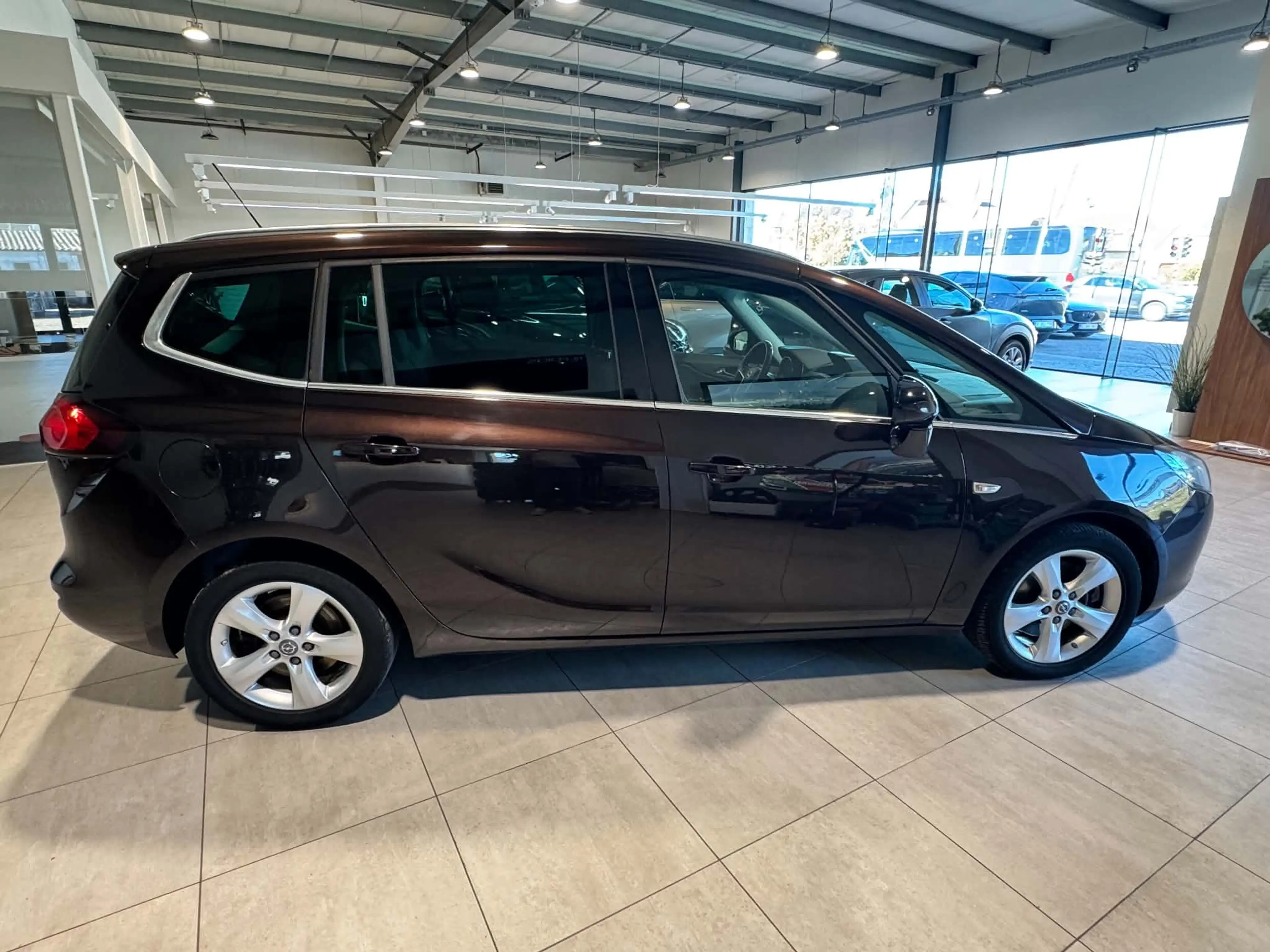 Opel Zafira Zafira 2.0 LER Turbo 16v Sport — photo 8