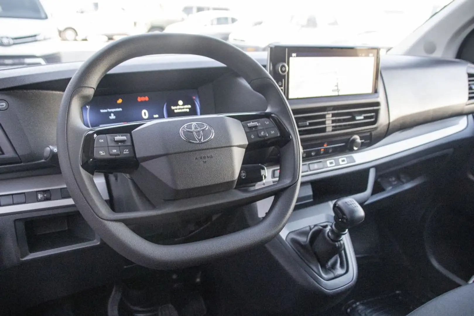 Toyota Proace 2,0-l-D-4D L2 Meister Weiß - 2