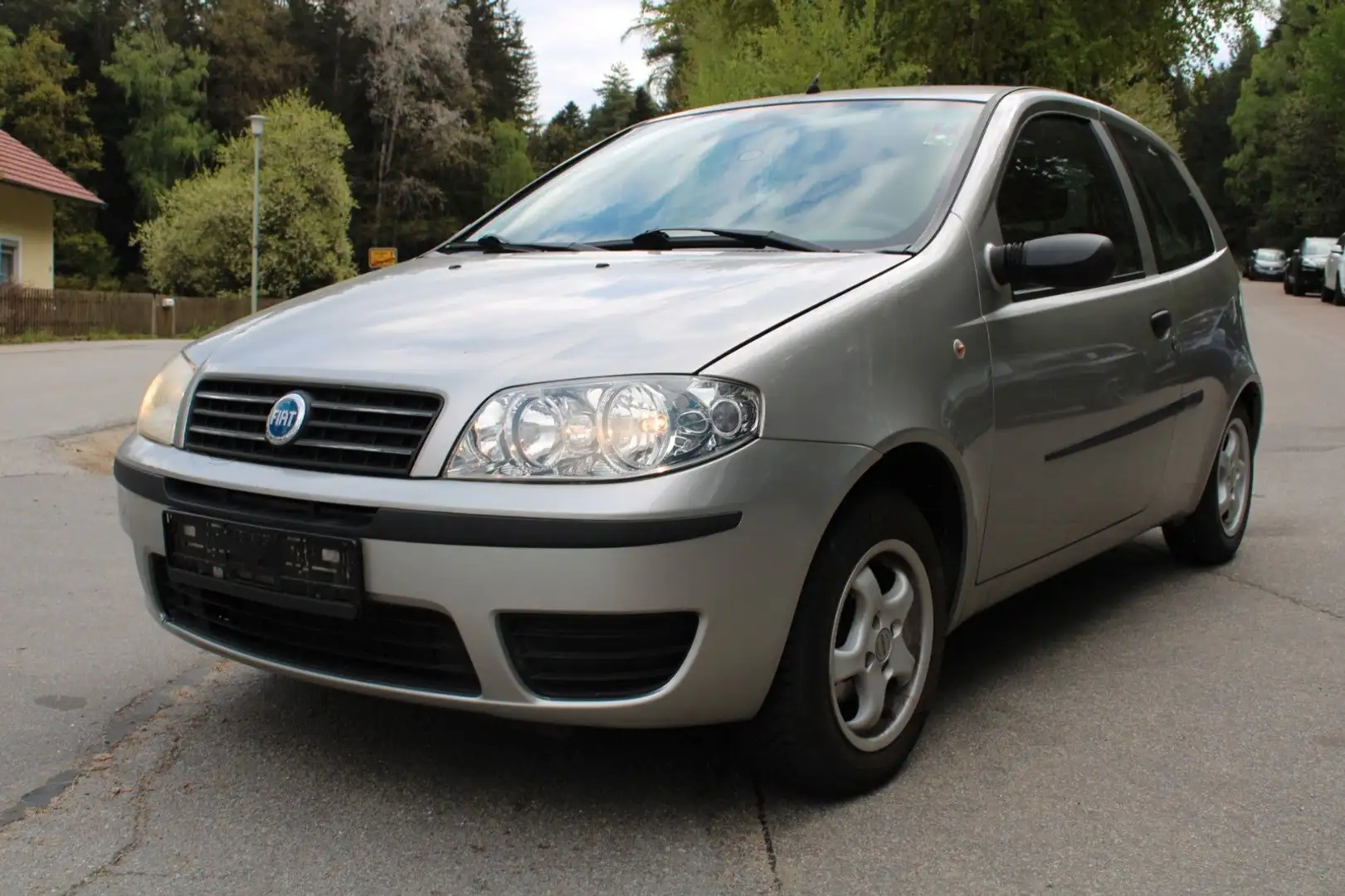 Fiat Punto 1.2 8V Ciao KLIMA ALLWETERREIFEN HU102025 Zilver - 1