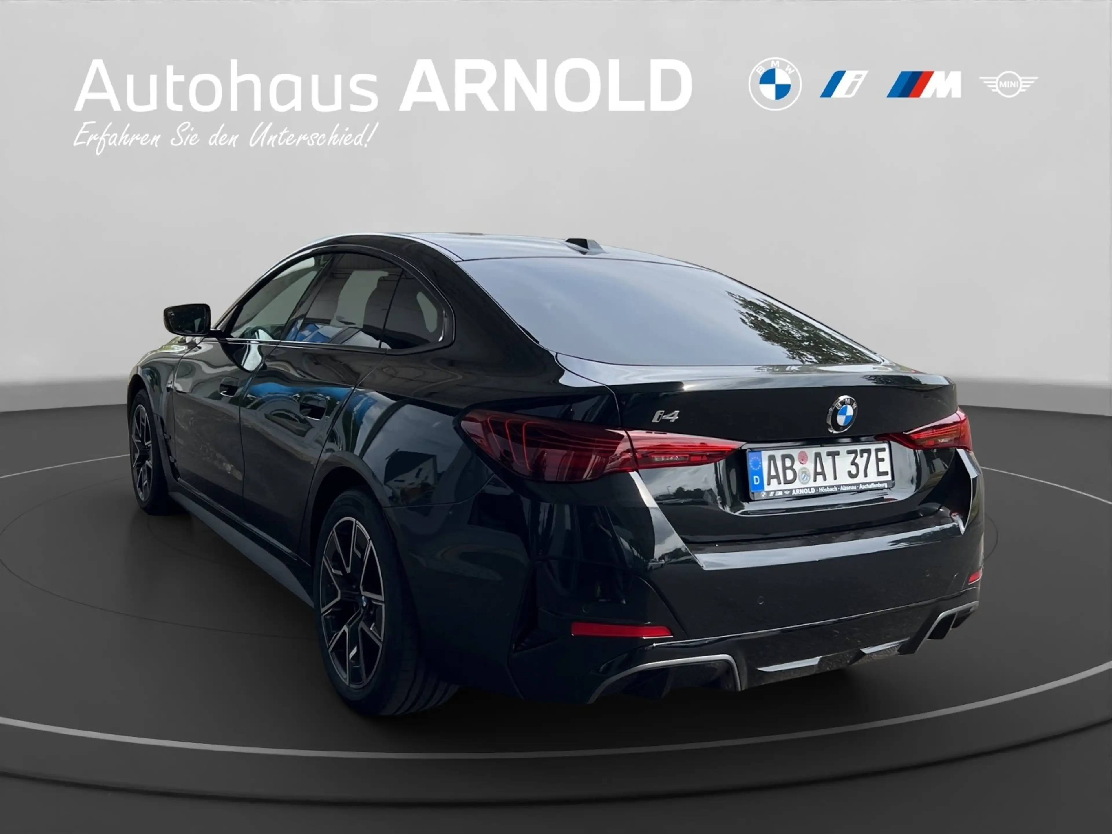 BMW i4 eDrive40 Gran Coupé M Sportpaket AHK HeadUp Drivin — photo 6