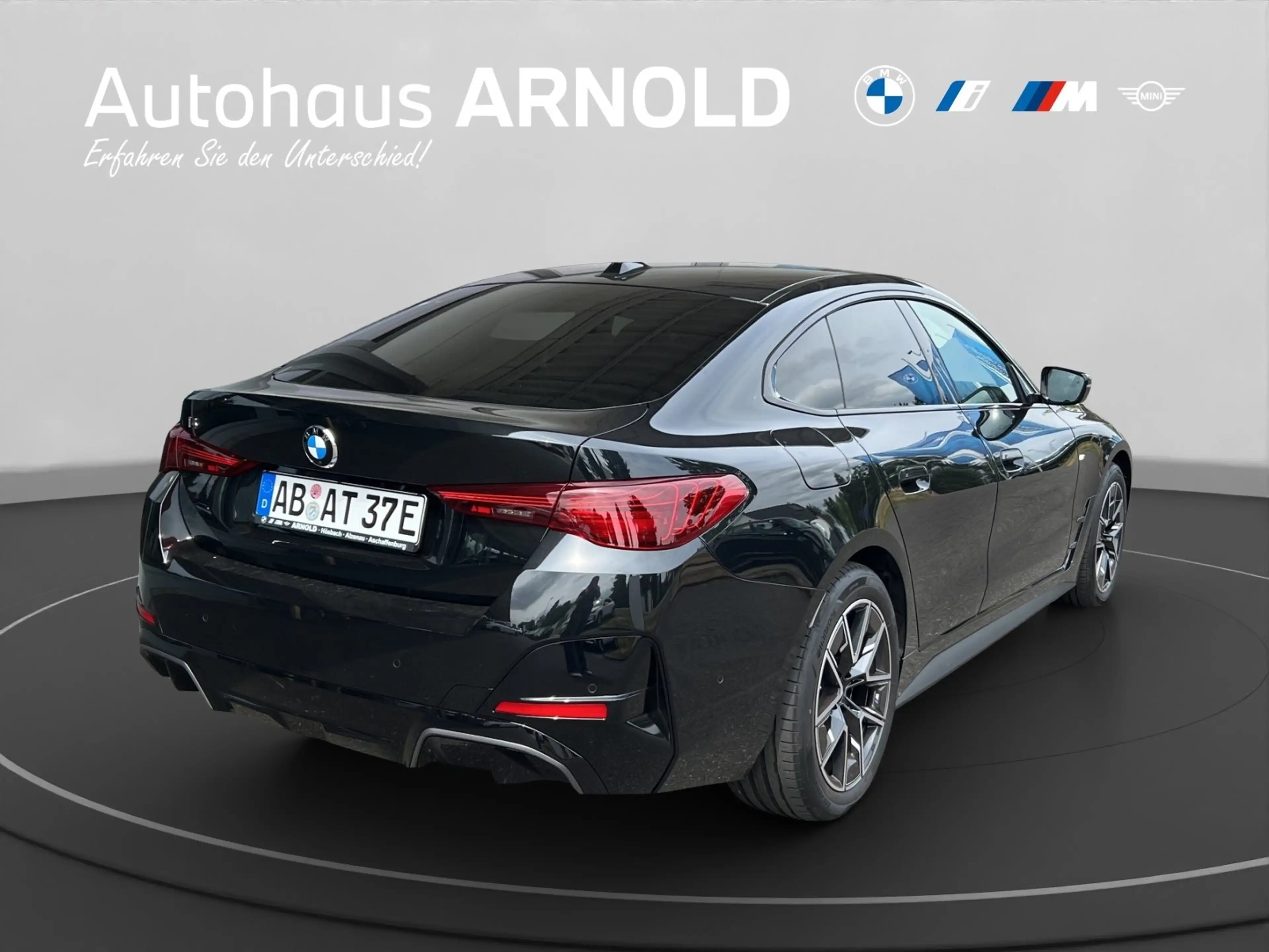 BMW i4 eDrive40 Gran Coupé M Sportpaket AHK HeadUp Drivin — photo 4
