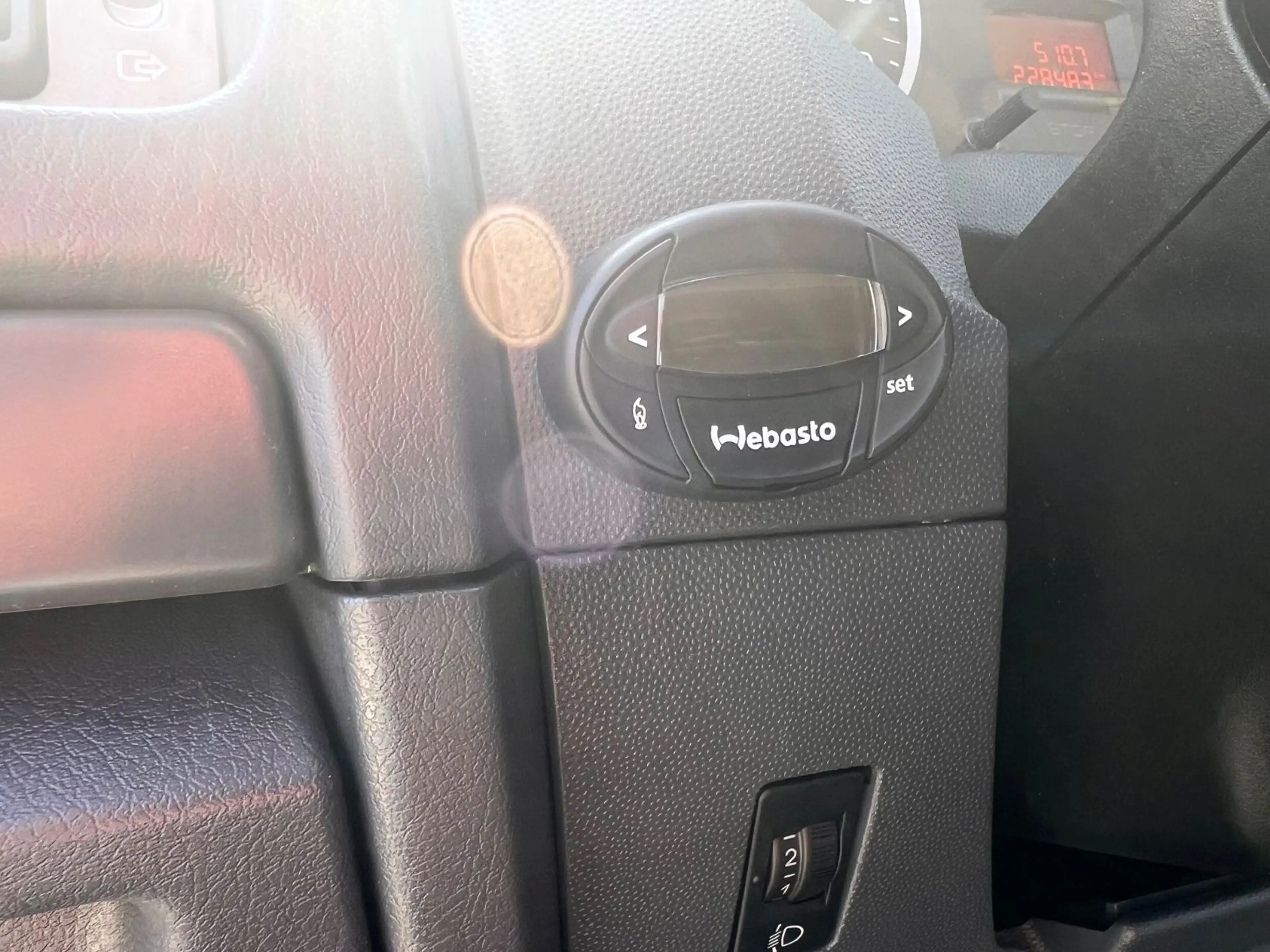 Peugeot Expert L1H1 Allure/Klima/SHZ/ANHK/STHZ — photo 15