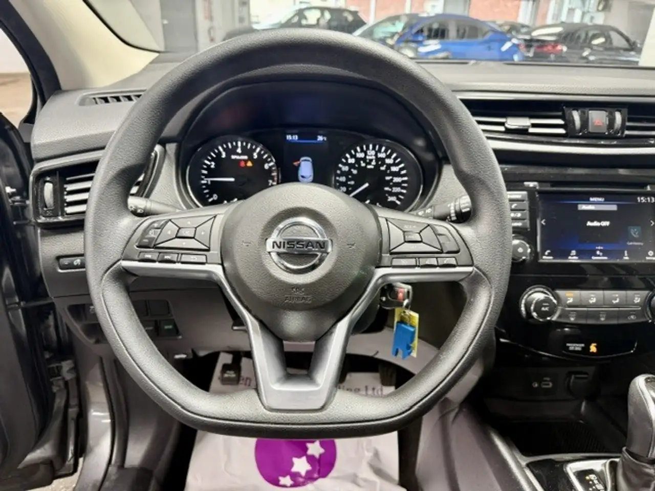 Nissan Qashqai photo Nissan Qashqai