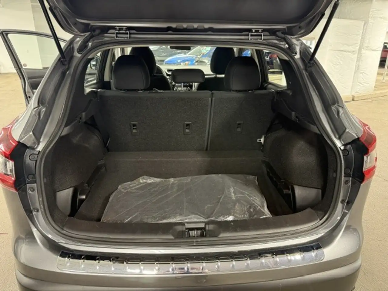 Nissan Qashqai photo Nissan Qashqai
