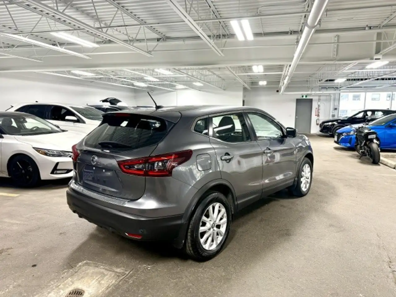 Nissan Qashqai photo Nissan Qashqai