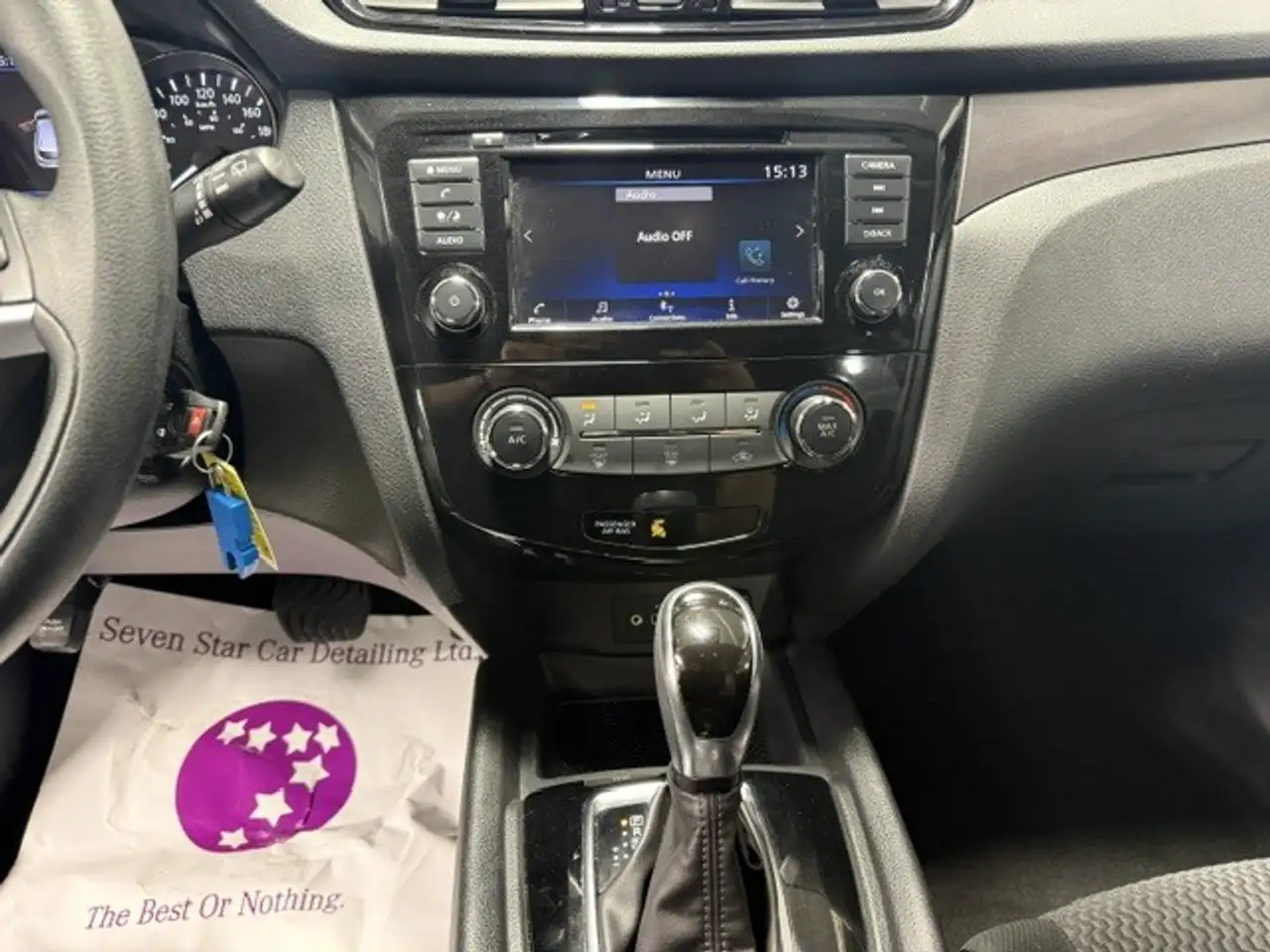 Nissan Qashqai photo Nissan Qashqai