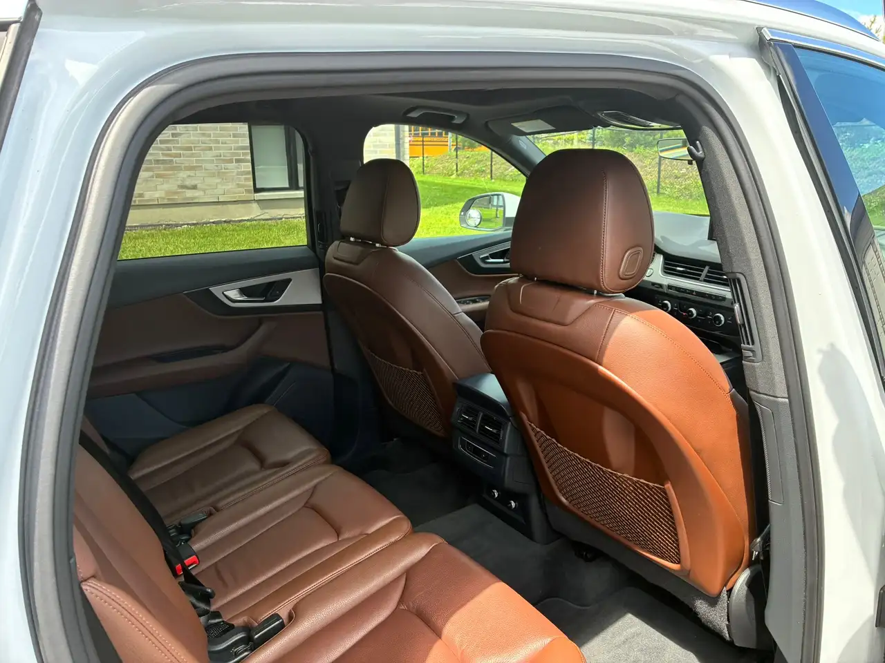 Audi Q7 снимка Audi Q7