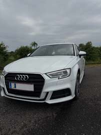 S-Line, Facelift, Alufelgen, Xenon