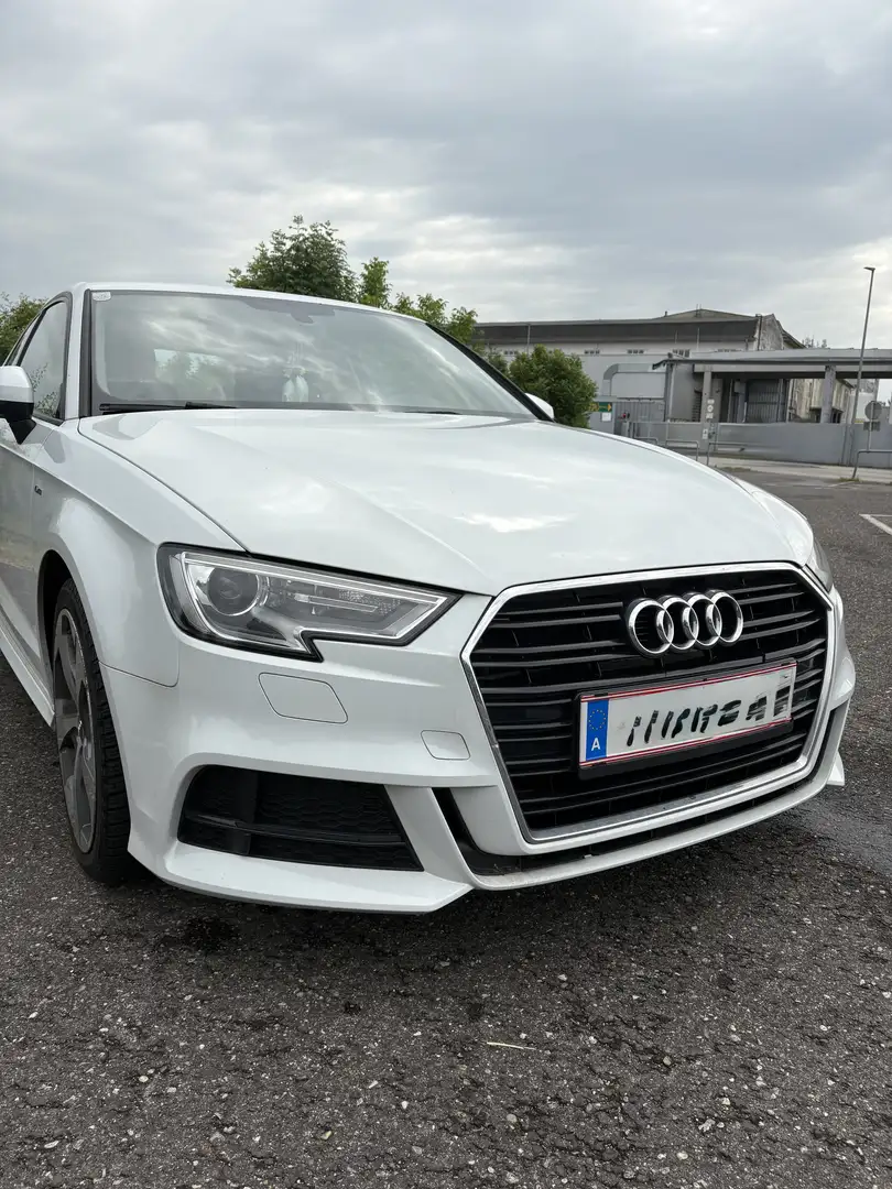 Audi A3 S-Line, Facelift, Alufelgen, Xenon Weiß - 2